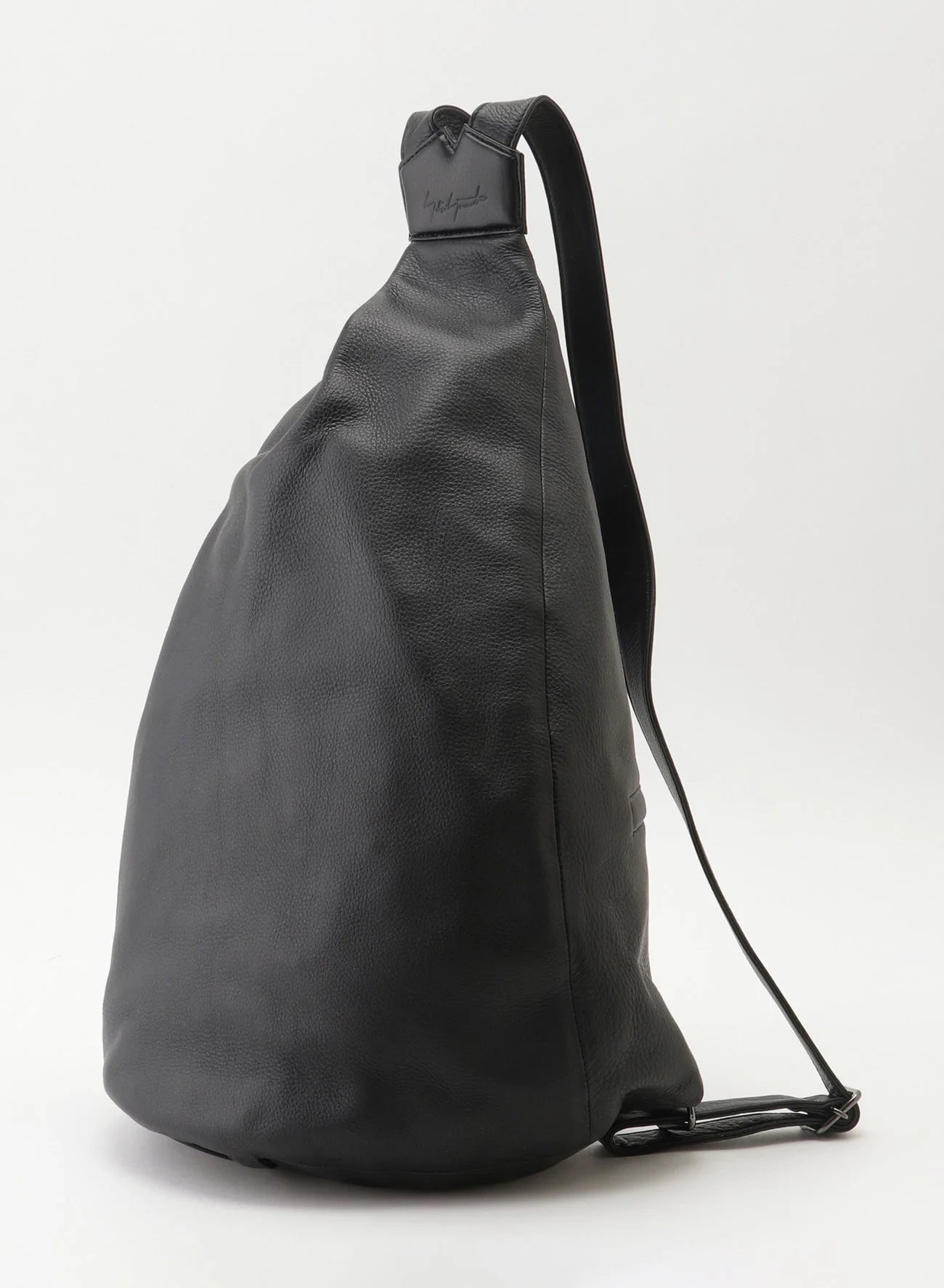 YOHJI YAMAMOTO Y BACKPACK. – LiLi The First YOHJI YAMAMOTO Y BACKPACK. – LiLi The First