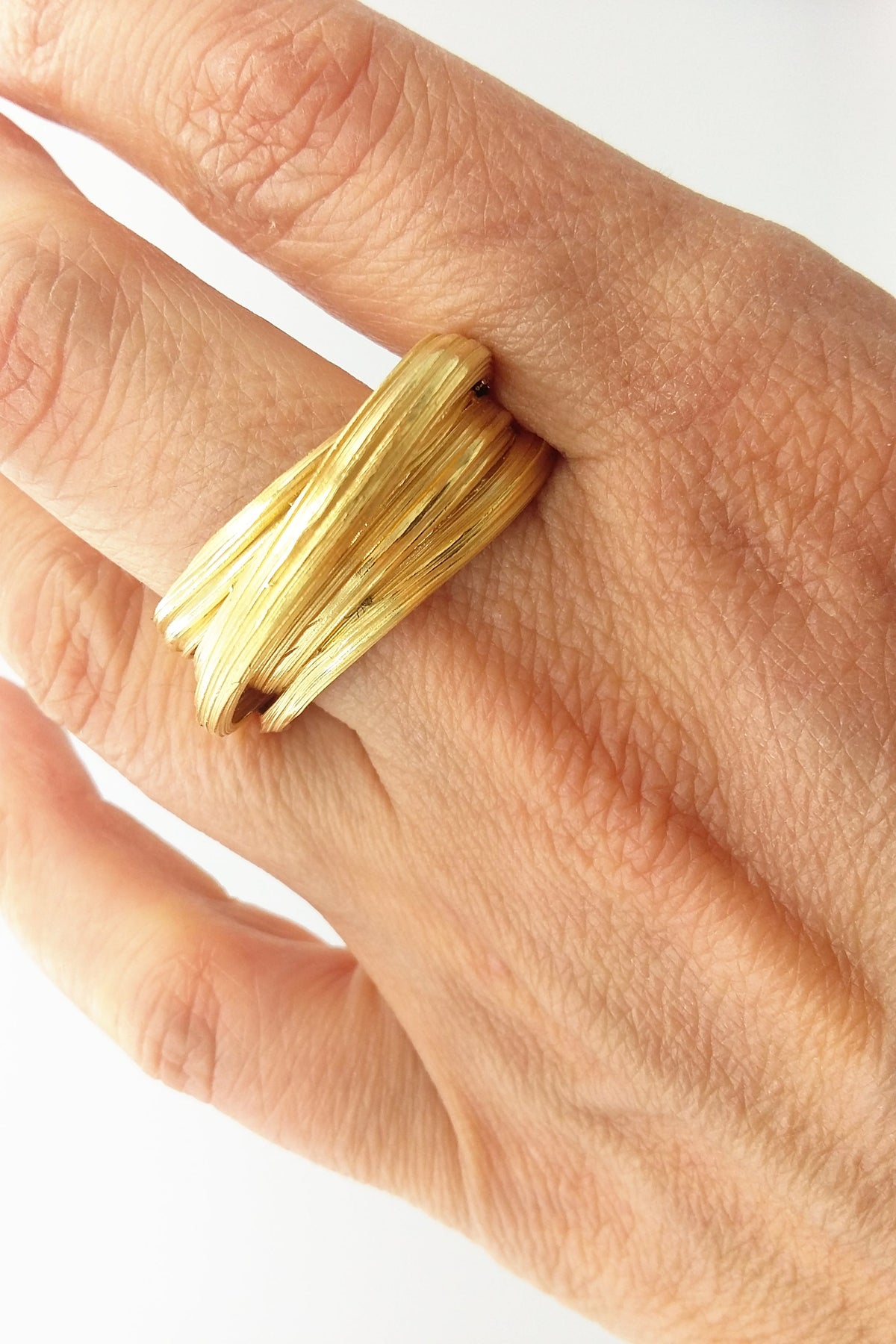 Anna Zeibig men gold twisted ring