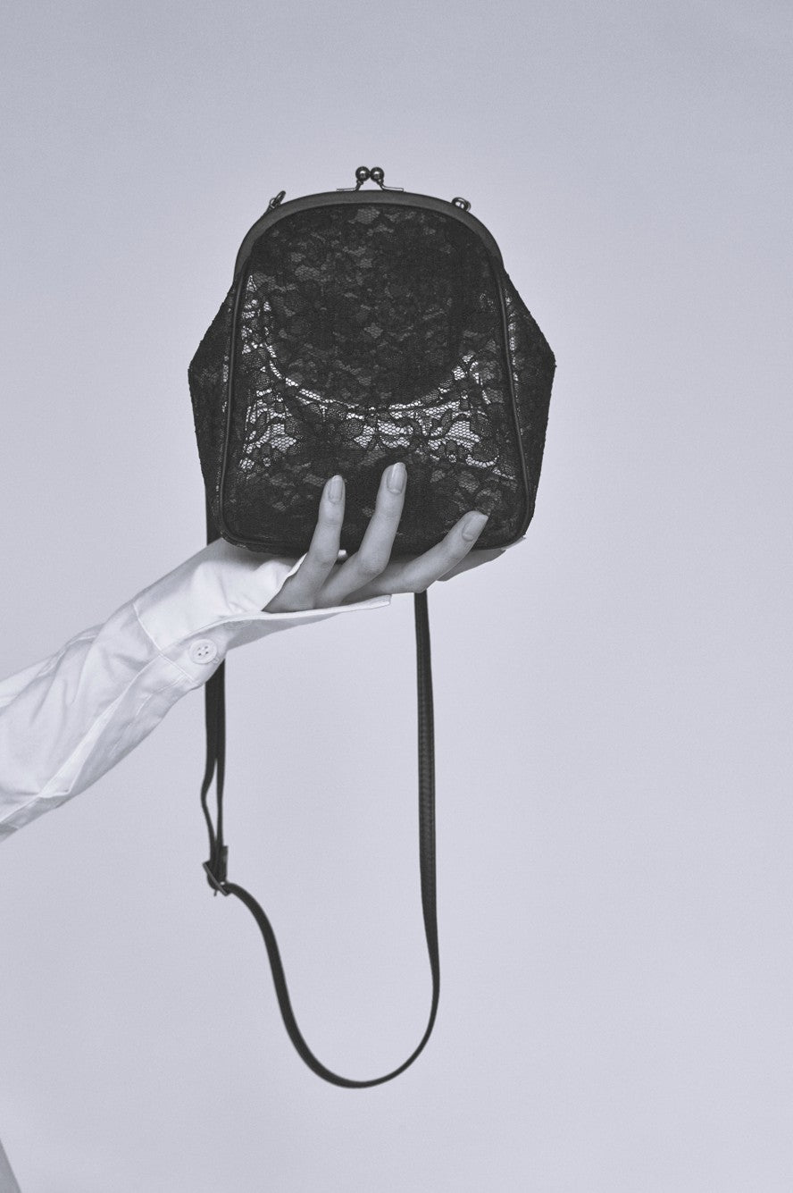 Yohji Yamamoto Discord lace pochette evening bag clutch with clasp removable adjustable strap