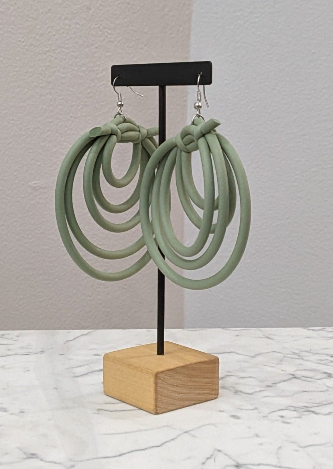OSTIENCE EARRINGS