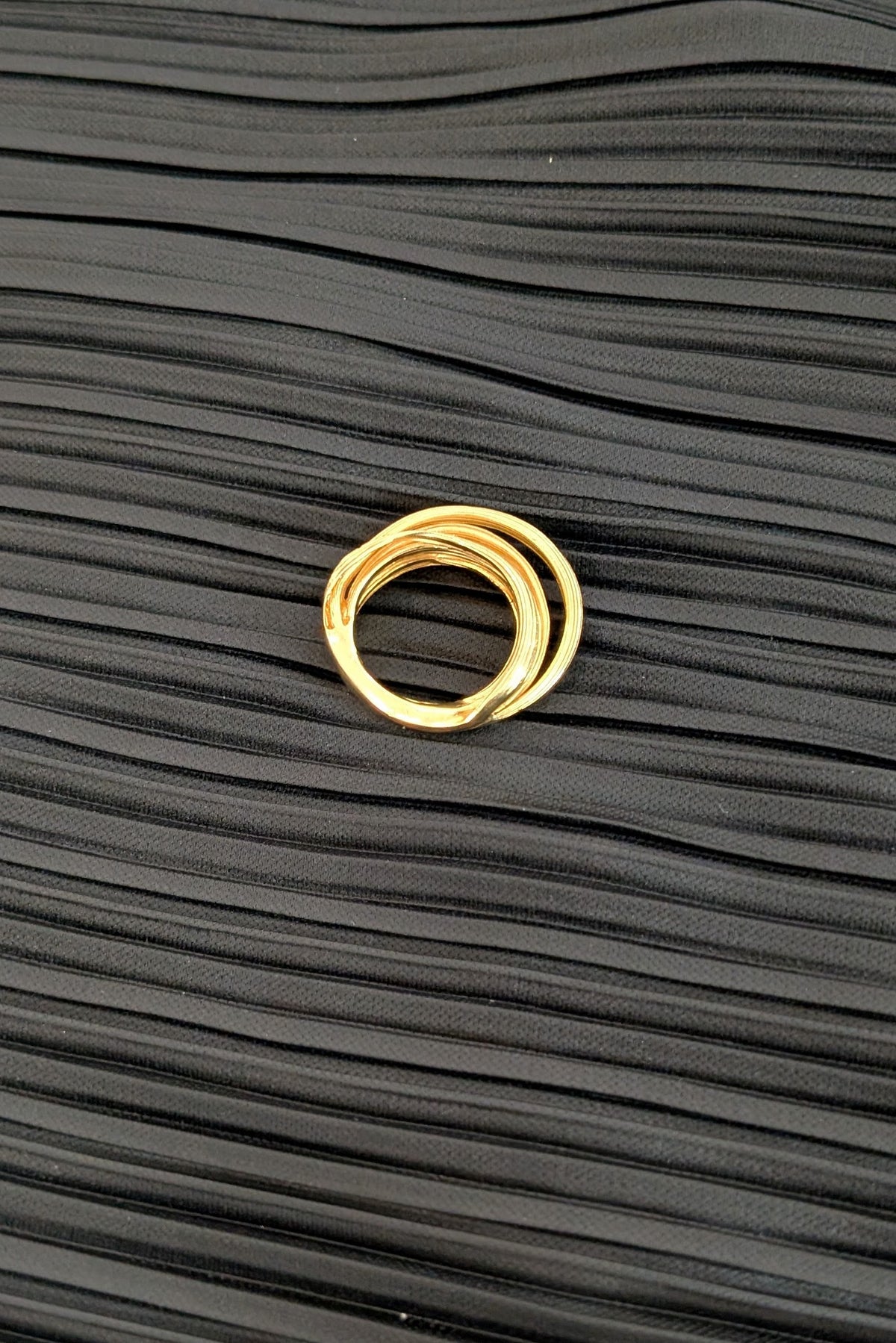 Anna Zeibig men gold twisted ring