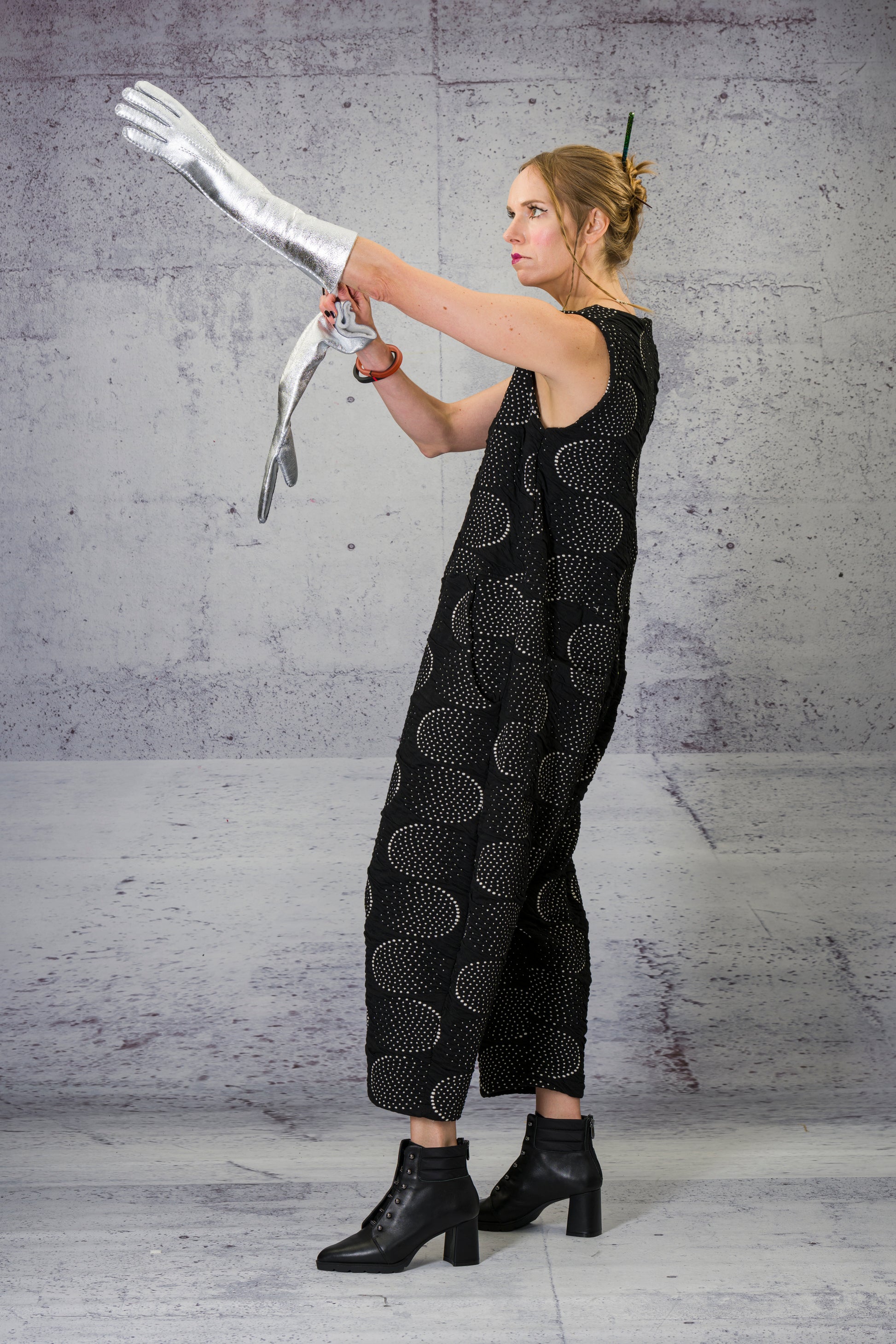 Aristide silver leather long gloves - LiLi The First boutique Washington DC