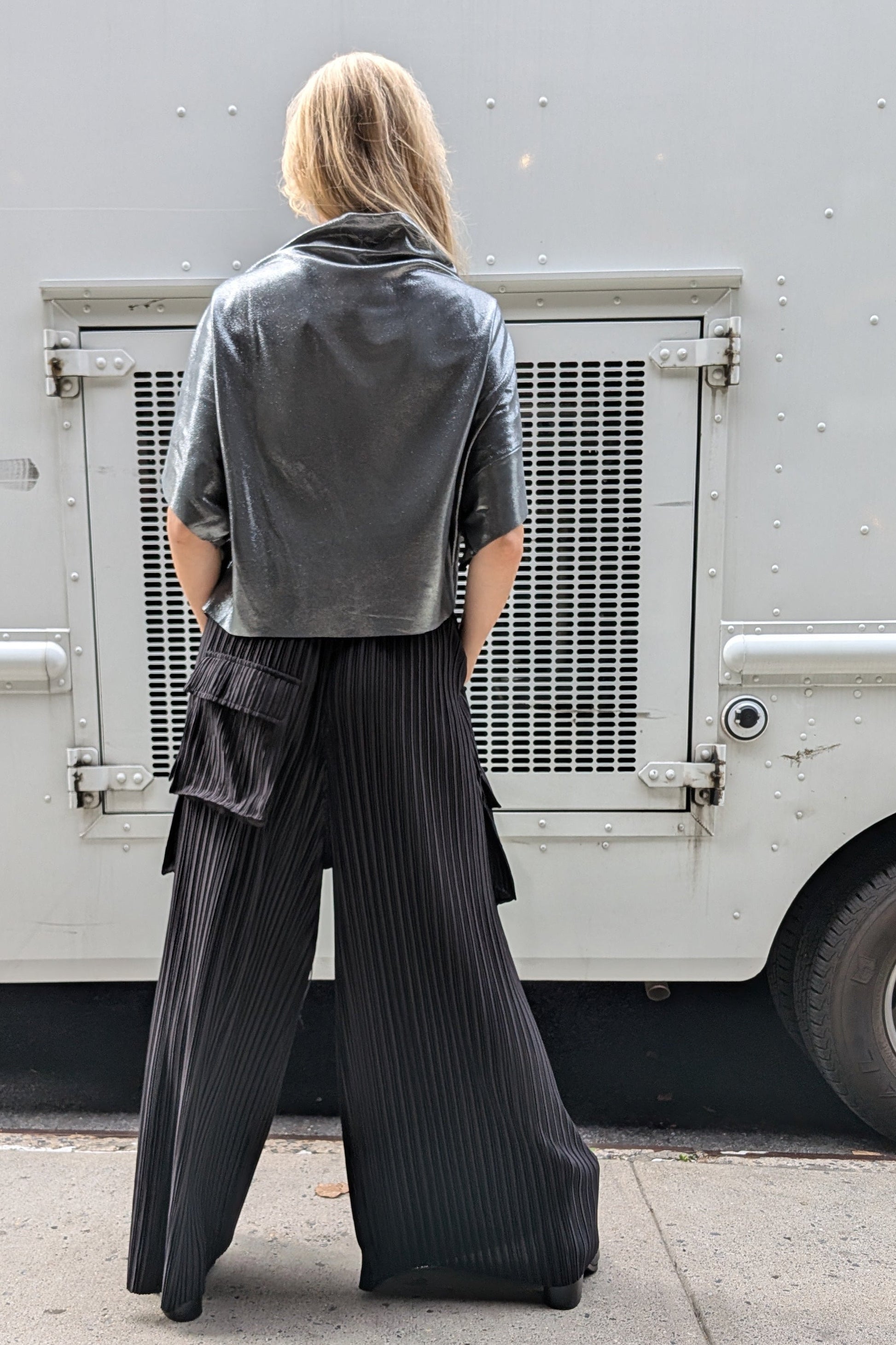 Asparagus Songdo Pleated Pants