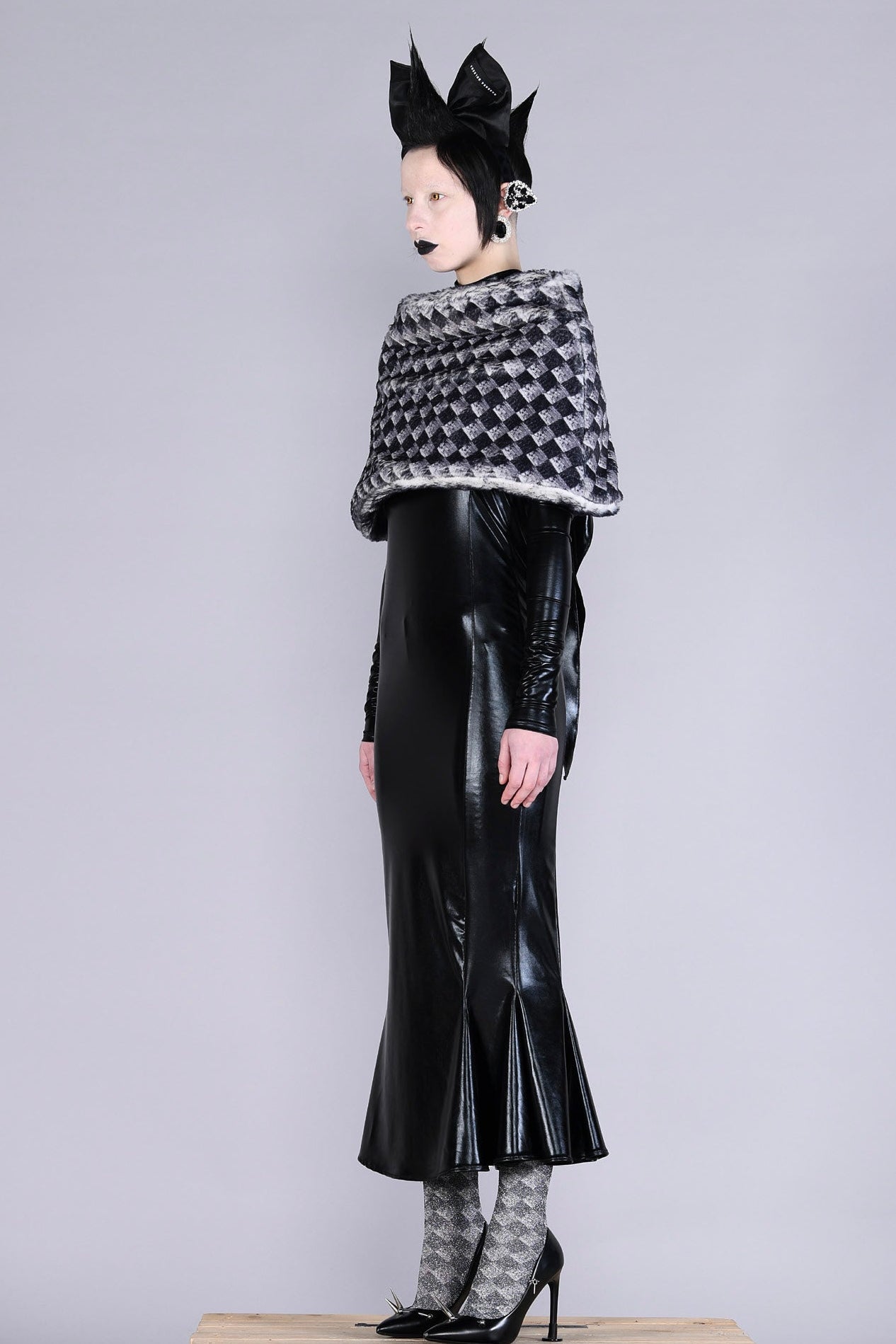 Barbara Bologna Sele Check Capelet 