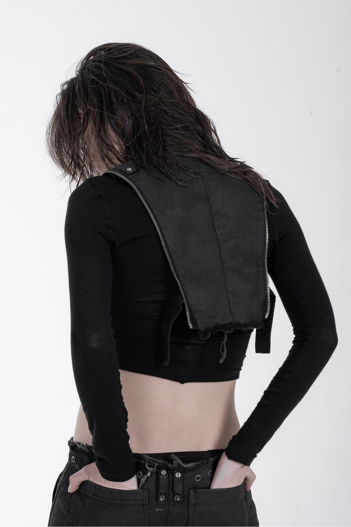 Chronos corps - Cropped denim jacket - black - zippers - distressed