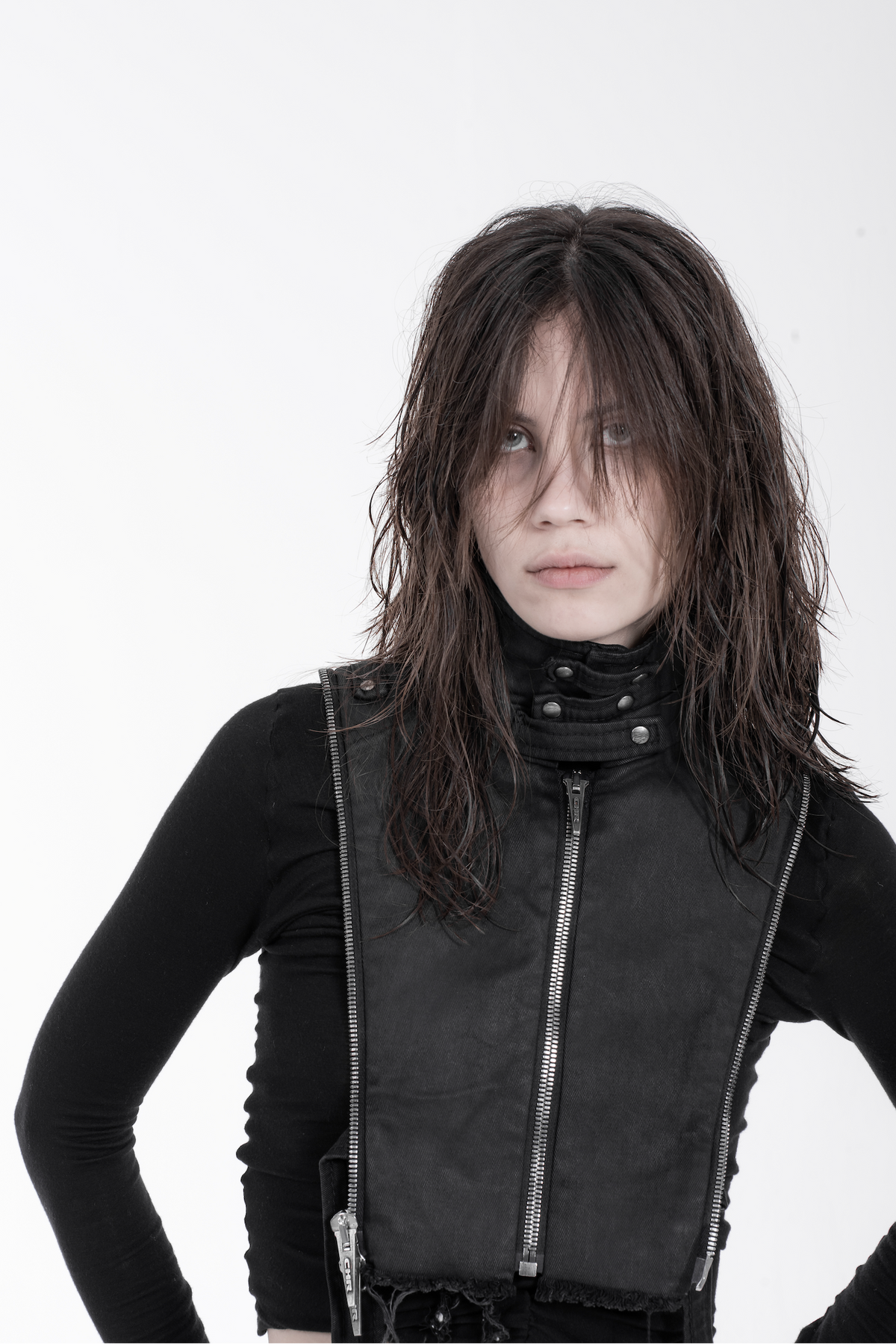 Chronos corps - Cropped denim jacket - black - zippers - distressed