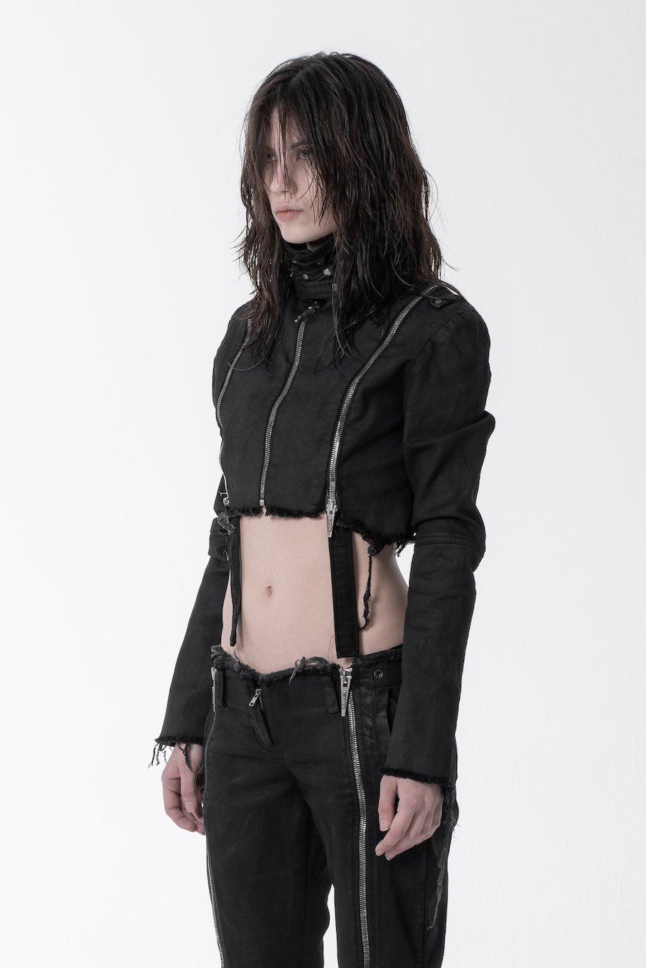 Chronos corps - Cropped denim jacket - black - zippers - distressed