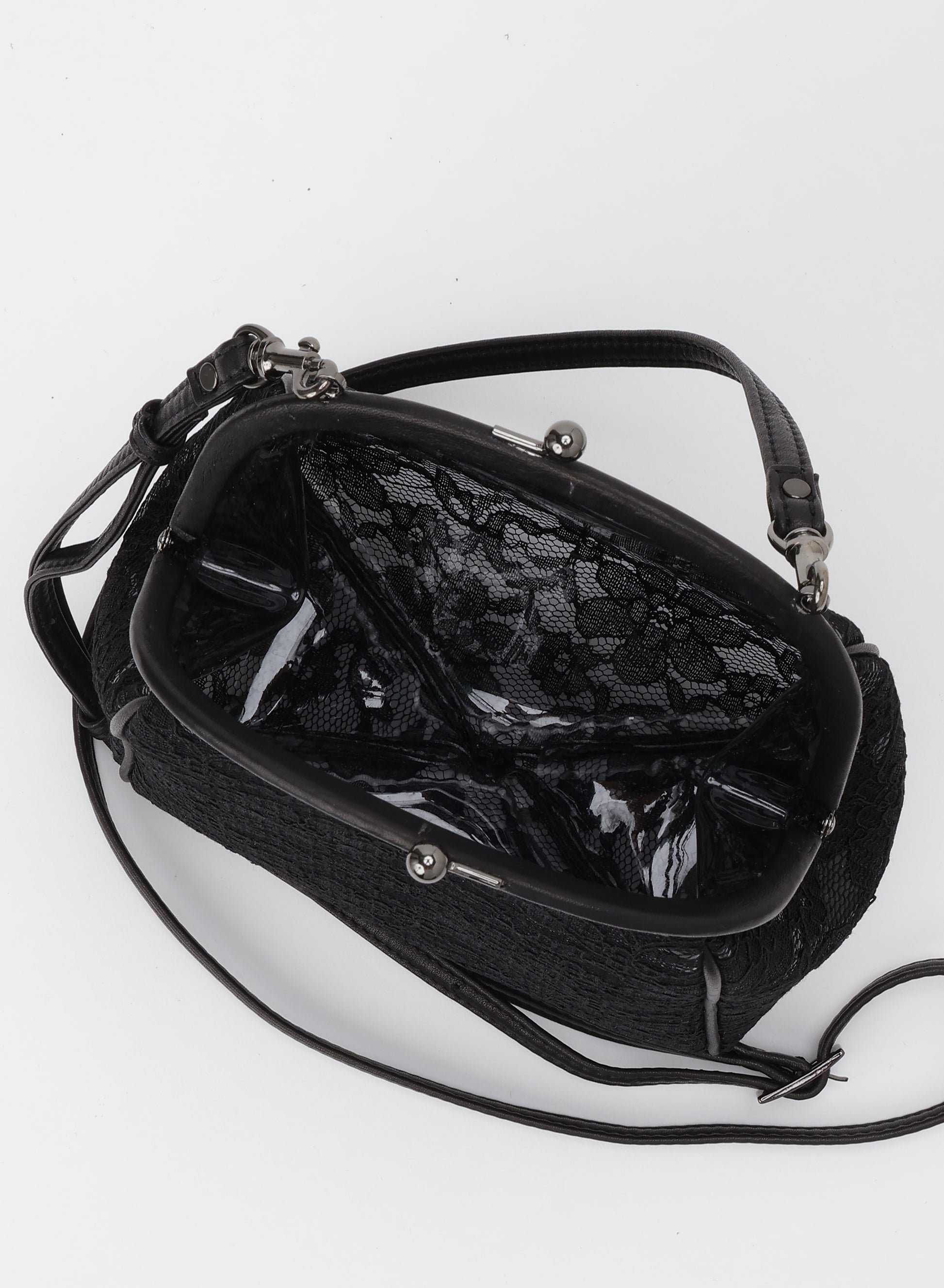 Discord Yohji Yamamoto Lace Pochette