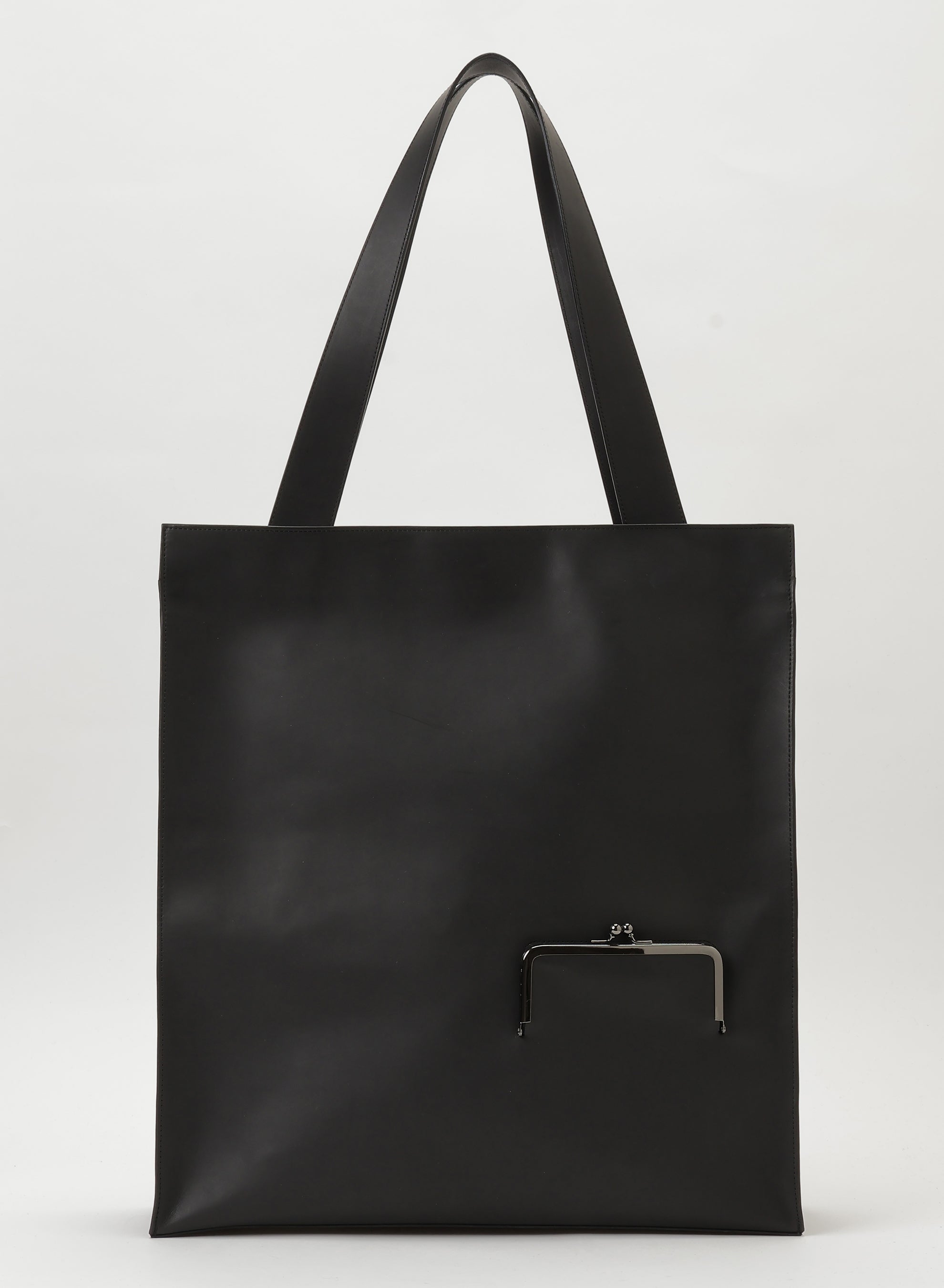 Yohji Yamamoto Discord shopping bag outside clasp detail black leather