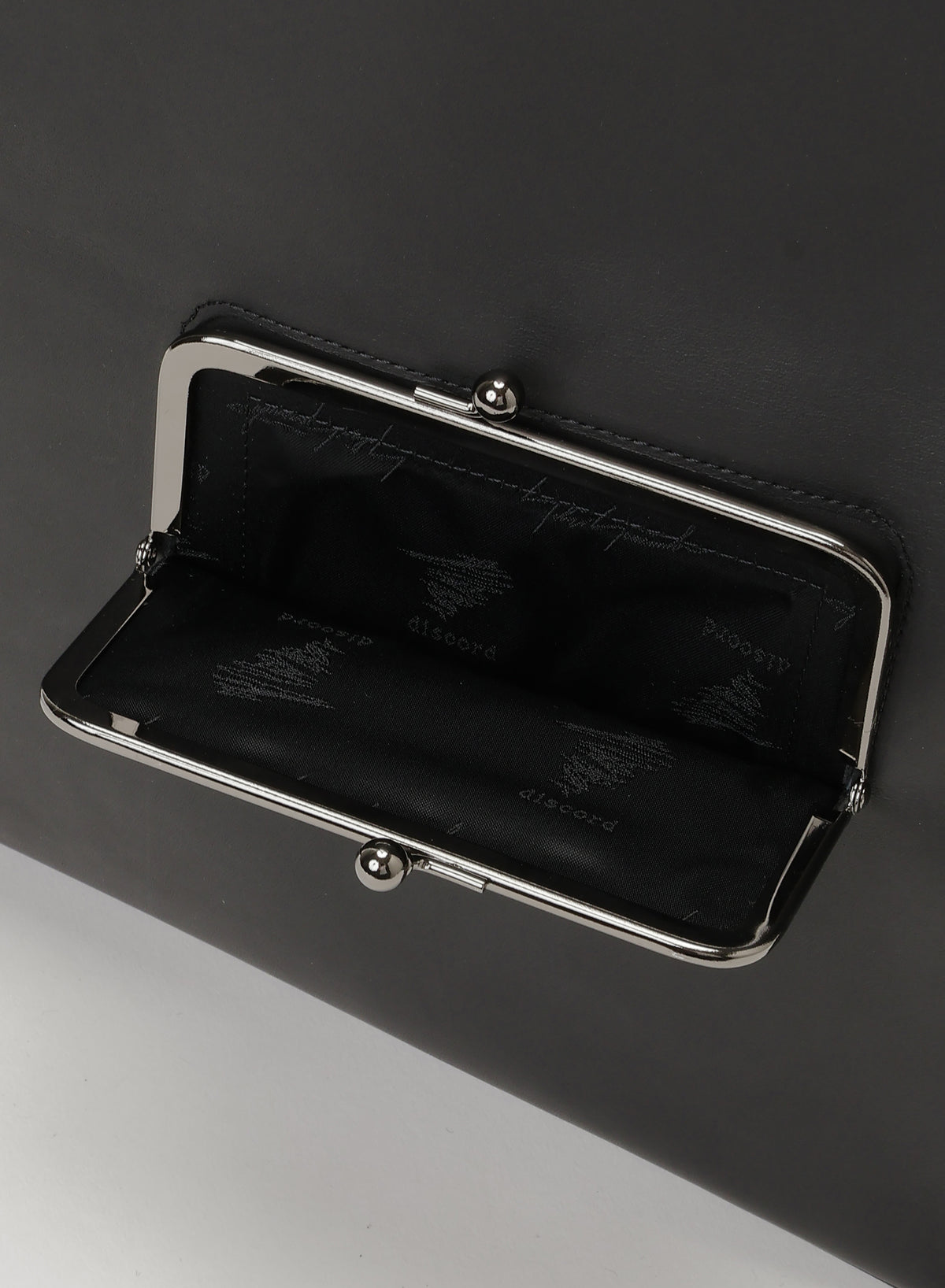 Yohji Yamamoto Discord shopping bag outside clasp detail black leather