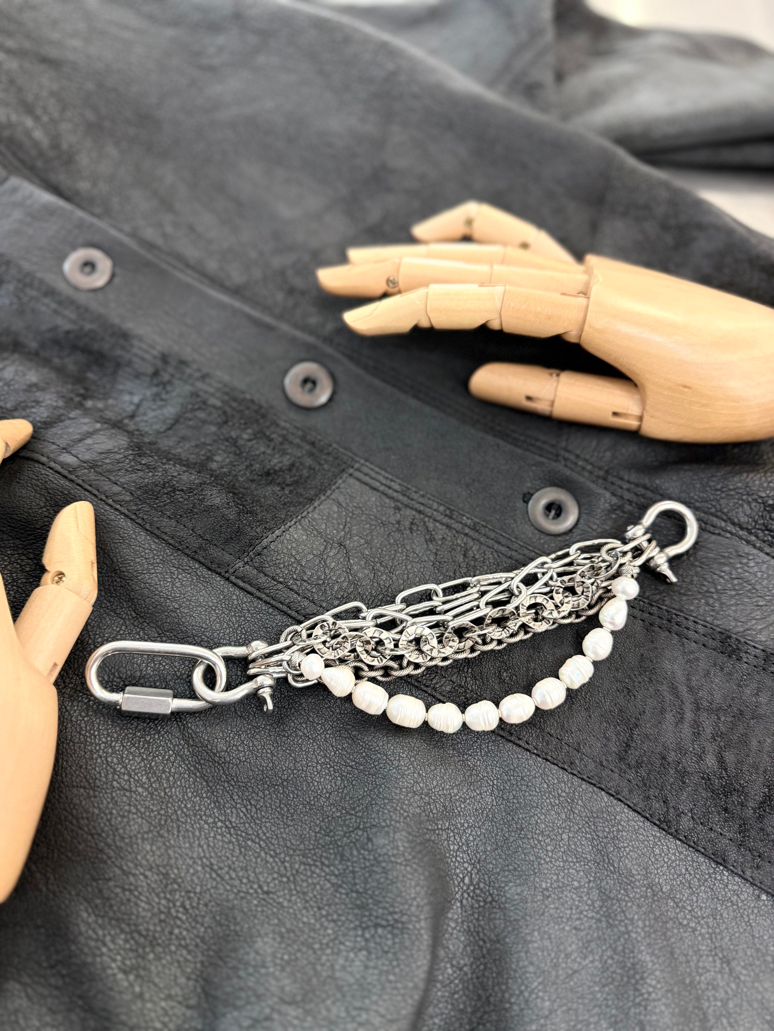 SHILOH BRACELET