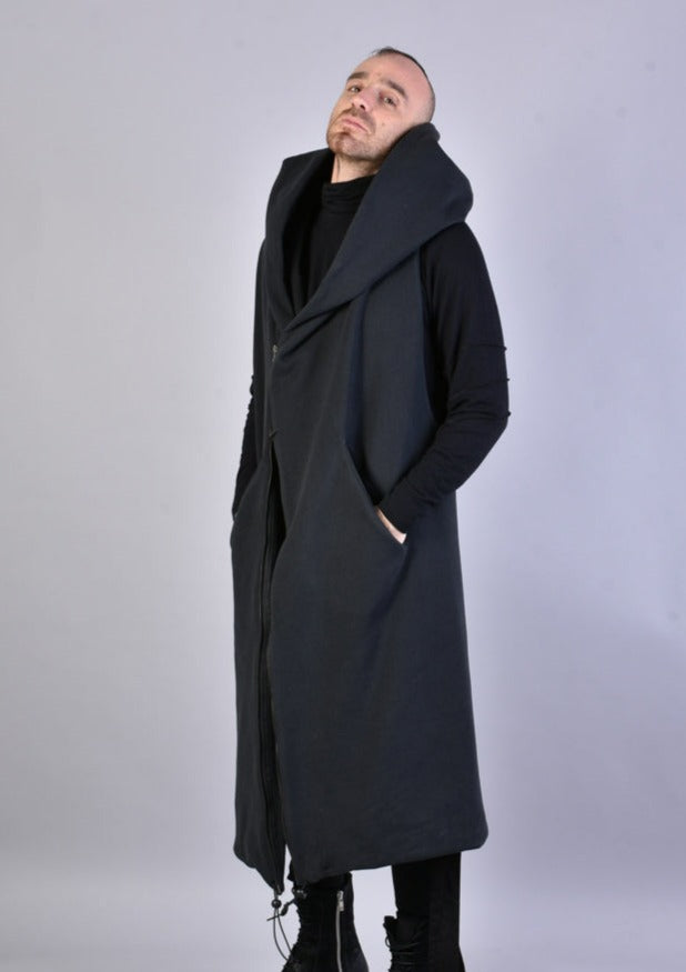 ANTONIA VEST
