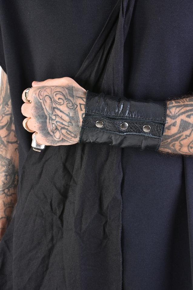 LiLi The First boutique - La Haine Inside Us - Wide Leather Cuff