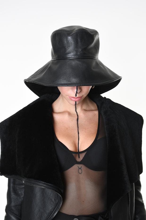 LiLi The First boutique - La Haine Inside Us - Leather Hat