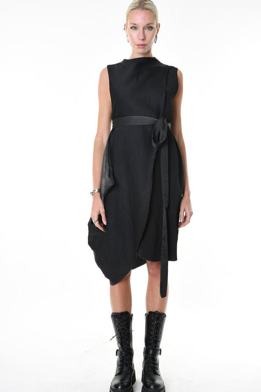 LiLi The First boutique - La Haine Inside Us - Dress LW917