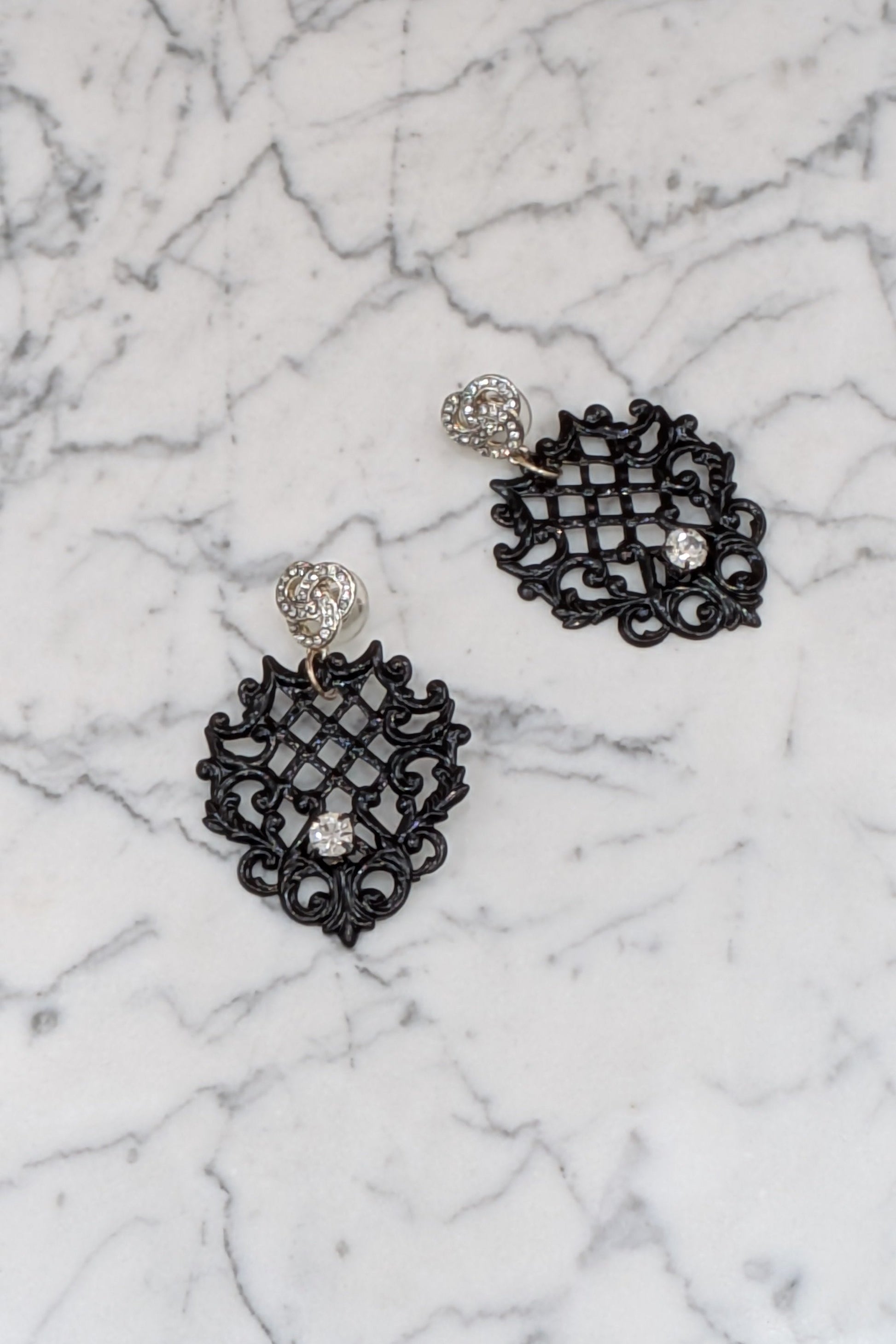 LiLi The First - Lattice Earrings