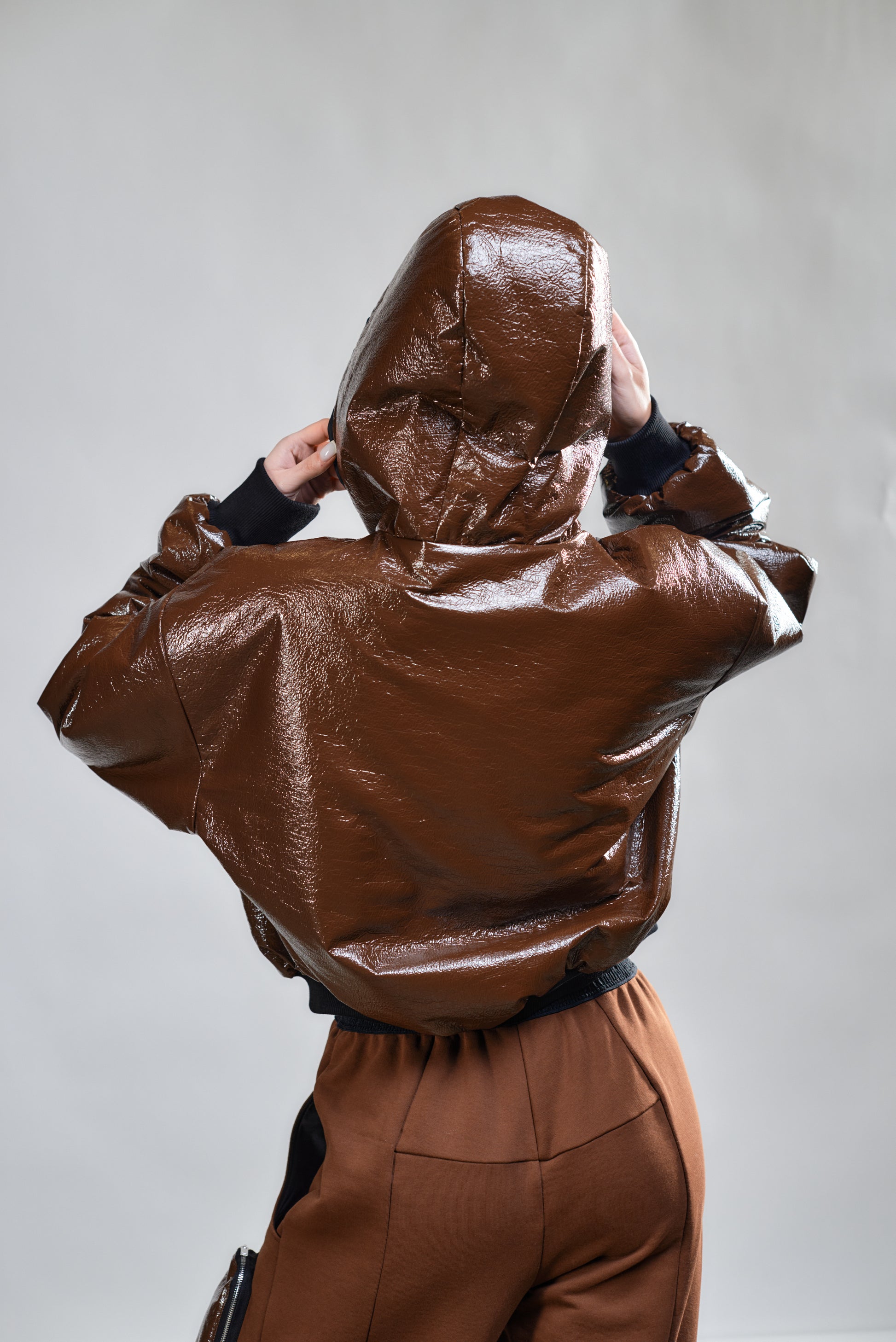 LiLi The First Boutique, NY77 short cropped faux patent leather coat