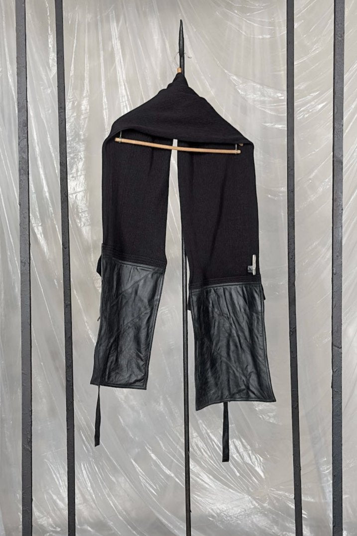 LiLi The First Washington DC Sandrine Philippe Paris, Pockets Scarf