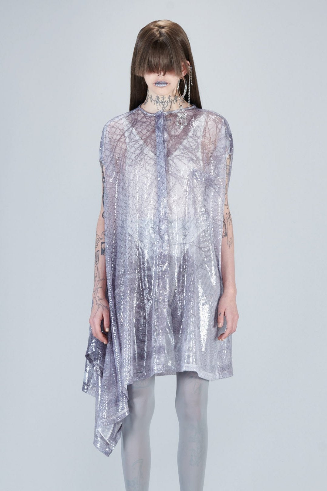 LiLi_The_First_boutique_Washington_DC_-_Barbara_Bologna_Silver_Top2
