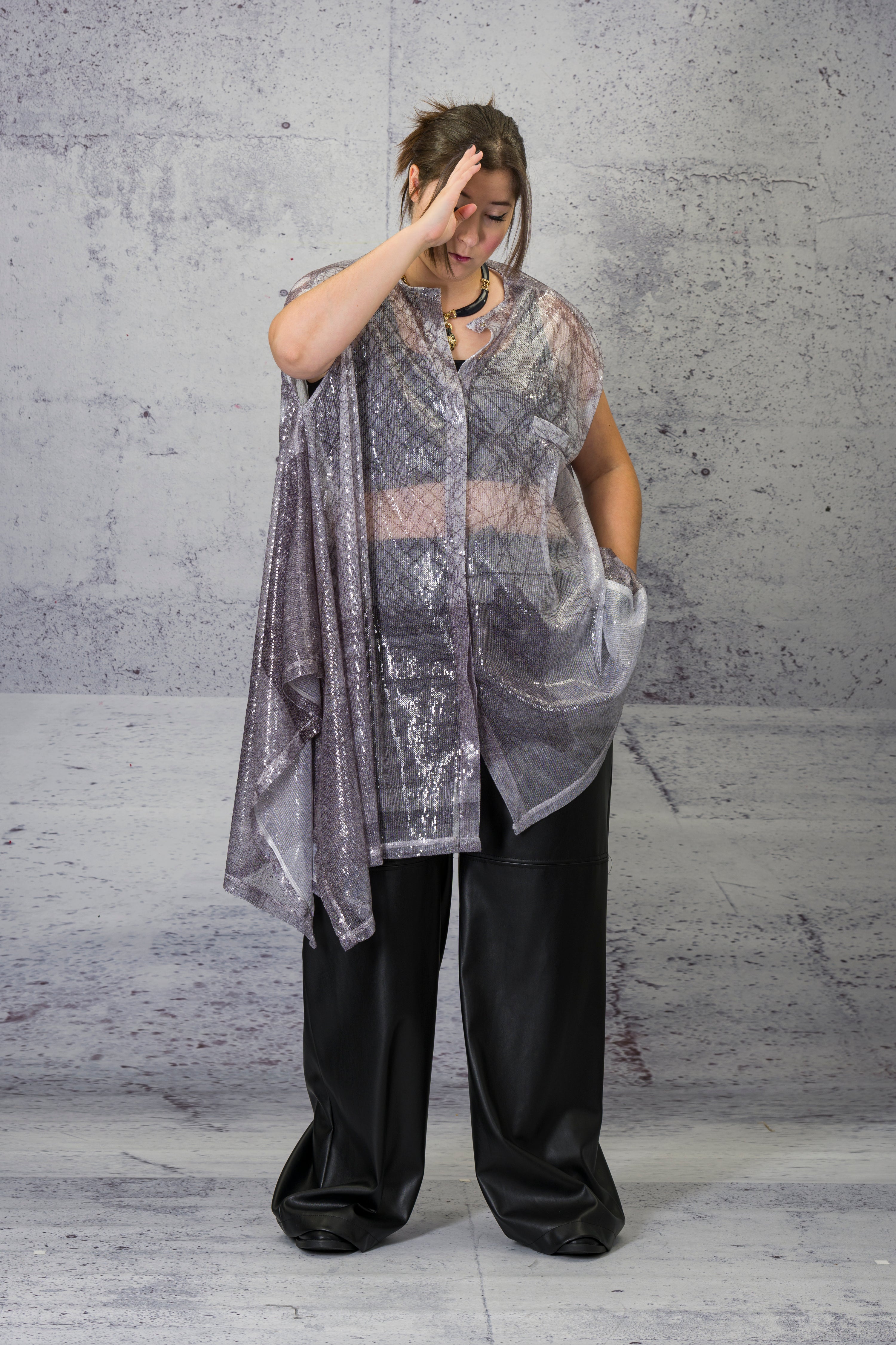 LiLi The First boutique Washington DC - Barbara Bologna Silver Top
