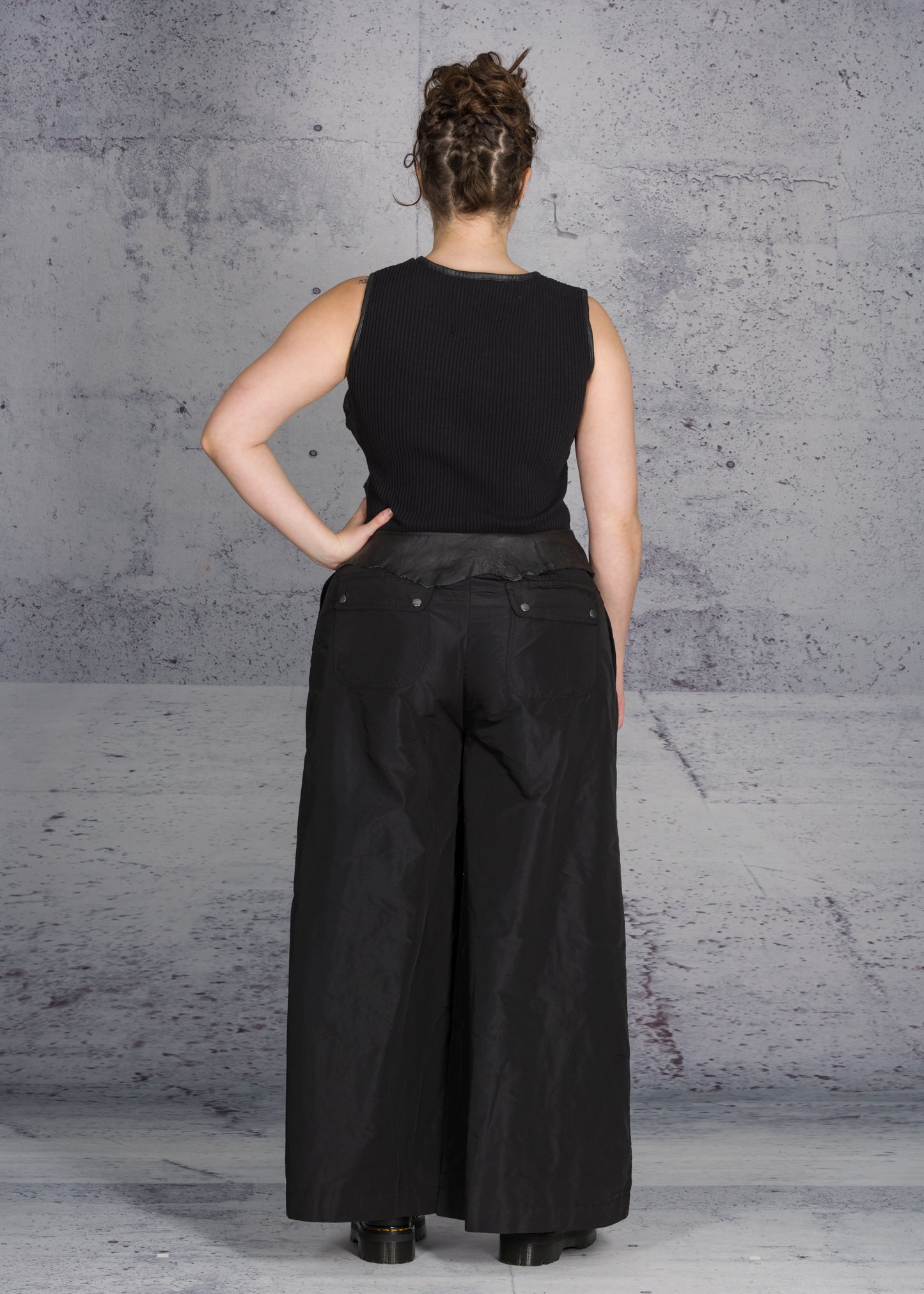Link Croatia - Wide leg Black Lara Pants