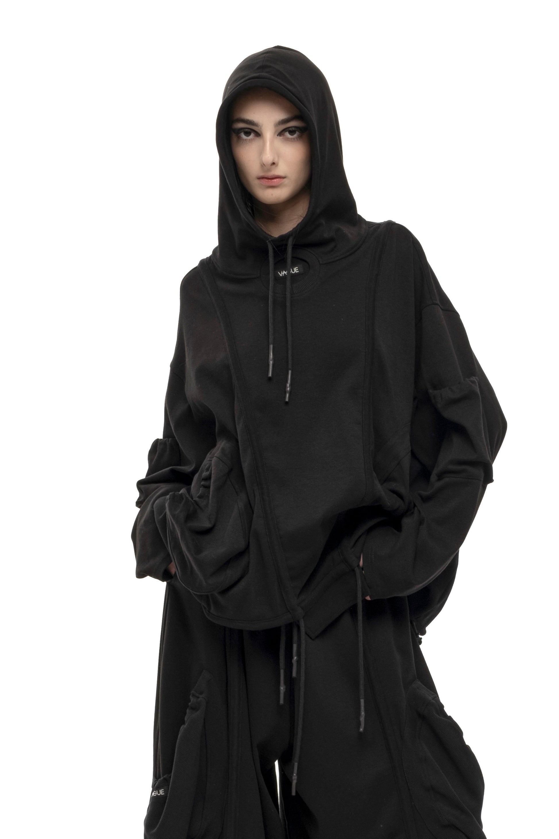 MARNEULI UNISEX SWEATSHIRT