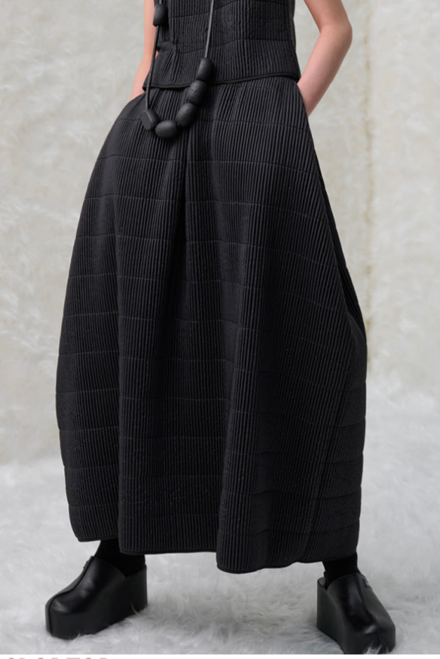 Maria Calderara Long Skirt - Elastic waist, quilted nylon tubes fabric, Structured Sculptural Construction