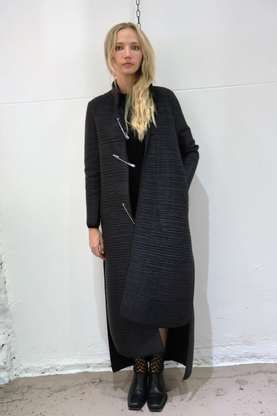 Maria Calderara Strada long slim coat, quilted nylon tubes, extra large safety pins - Sculptural Matte Finish