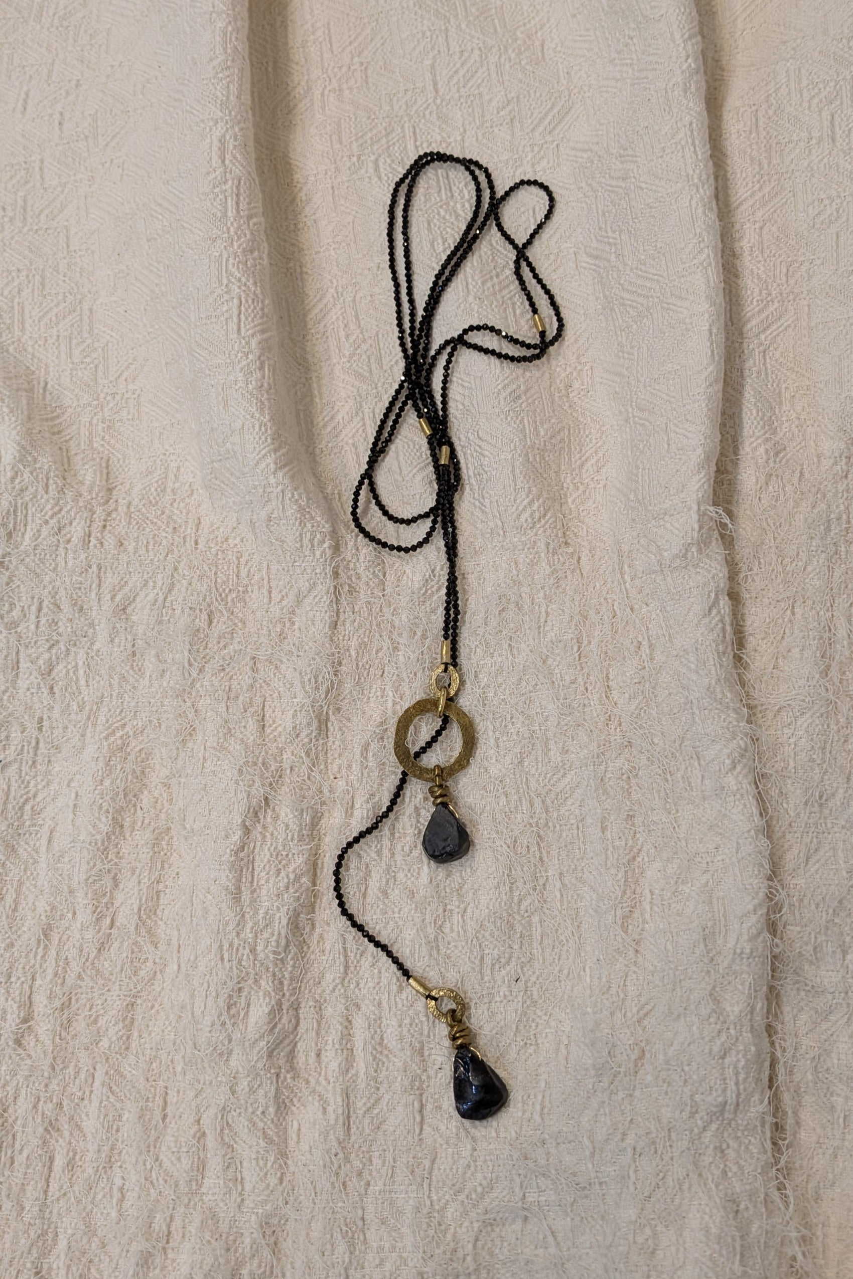 MIDNIGHT NECKLACE