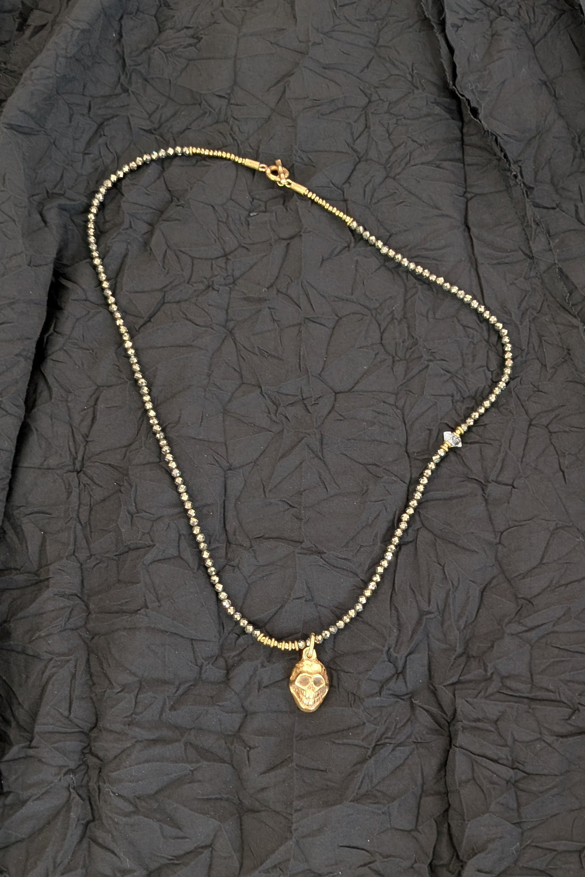 Mya Lambrecht - Necklace - small skull