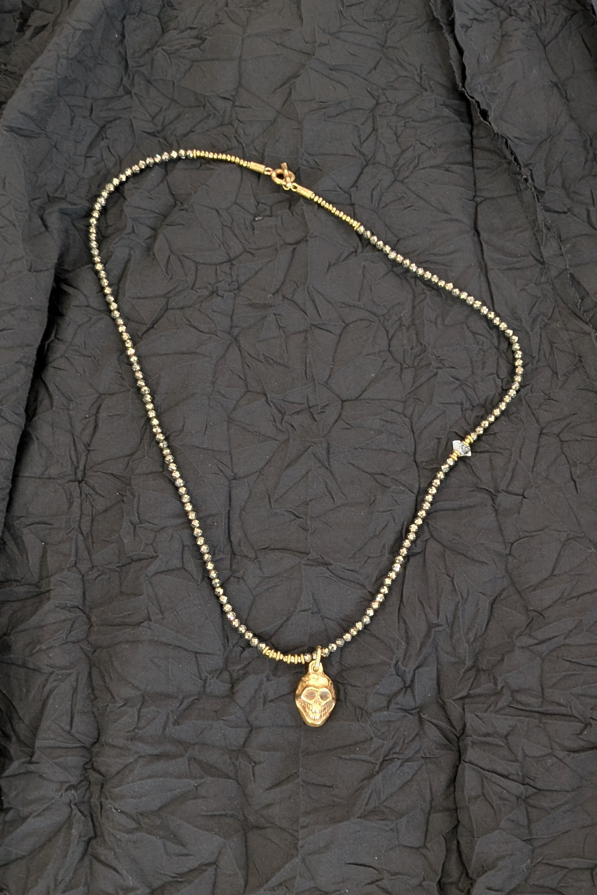 Mya Lambrecht - Necklace - small skull
