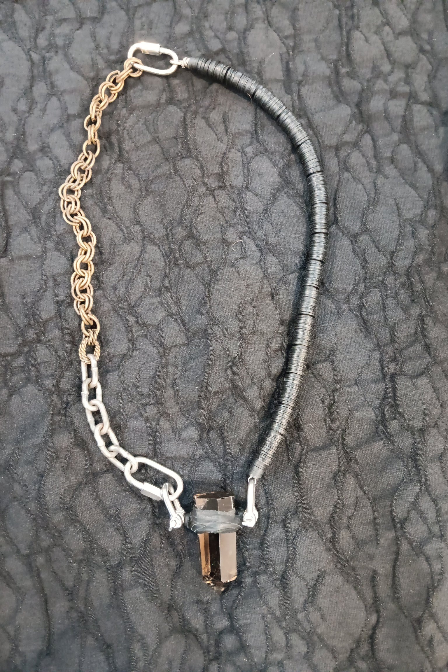 Mya Lambrecht NOIR NECKLACE