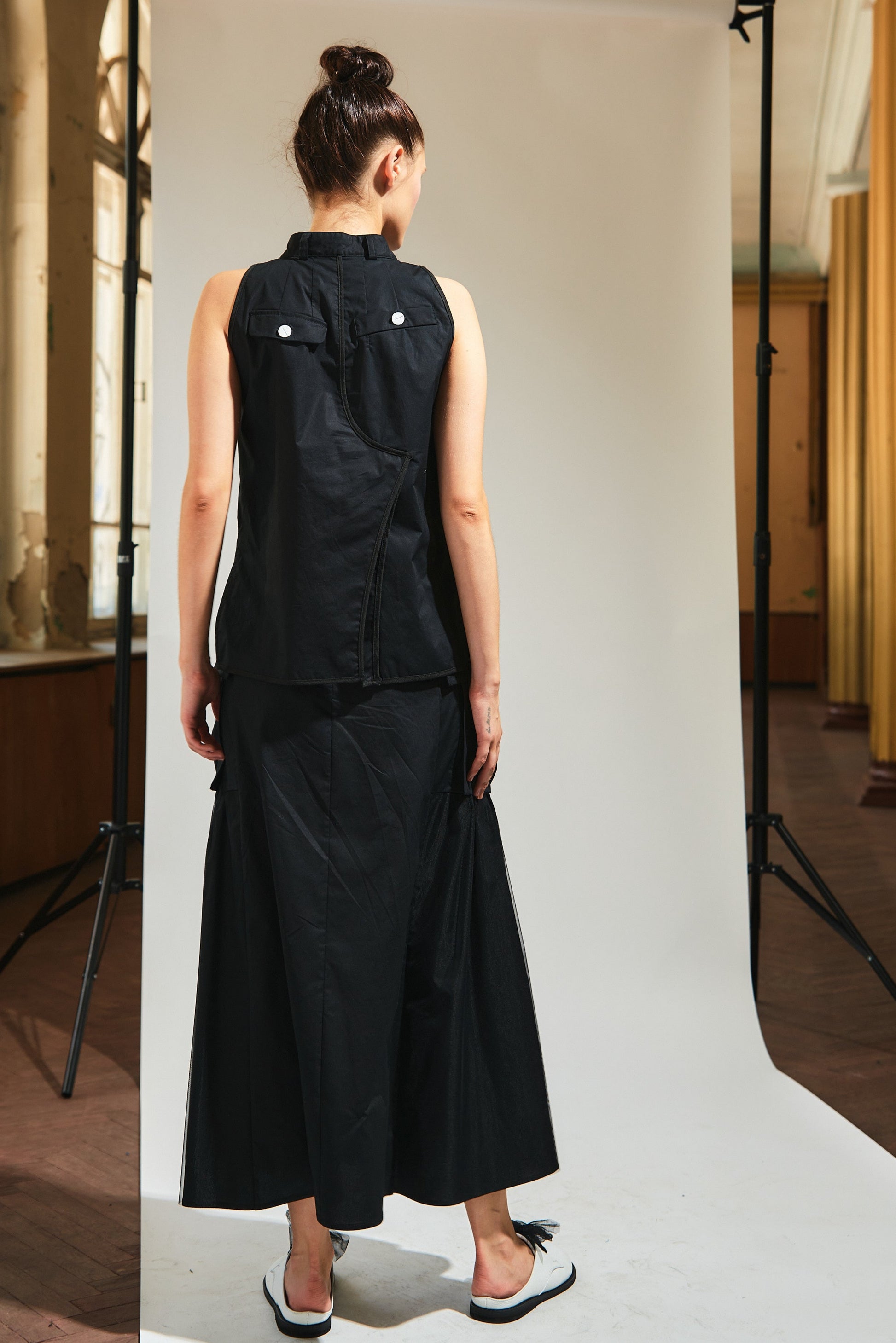NY77 - LiLi The First - Black Cotton Top
