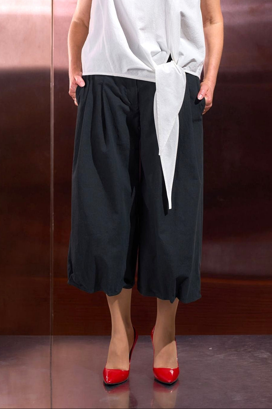 NY77 - Pants - Cropped, Cotton, Black