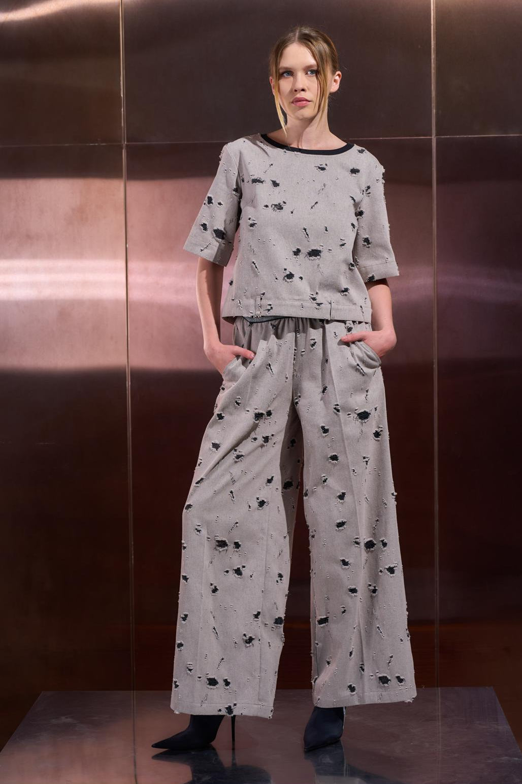 NY77 - pants - distressed - wide leg - LiLi The First