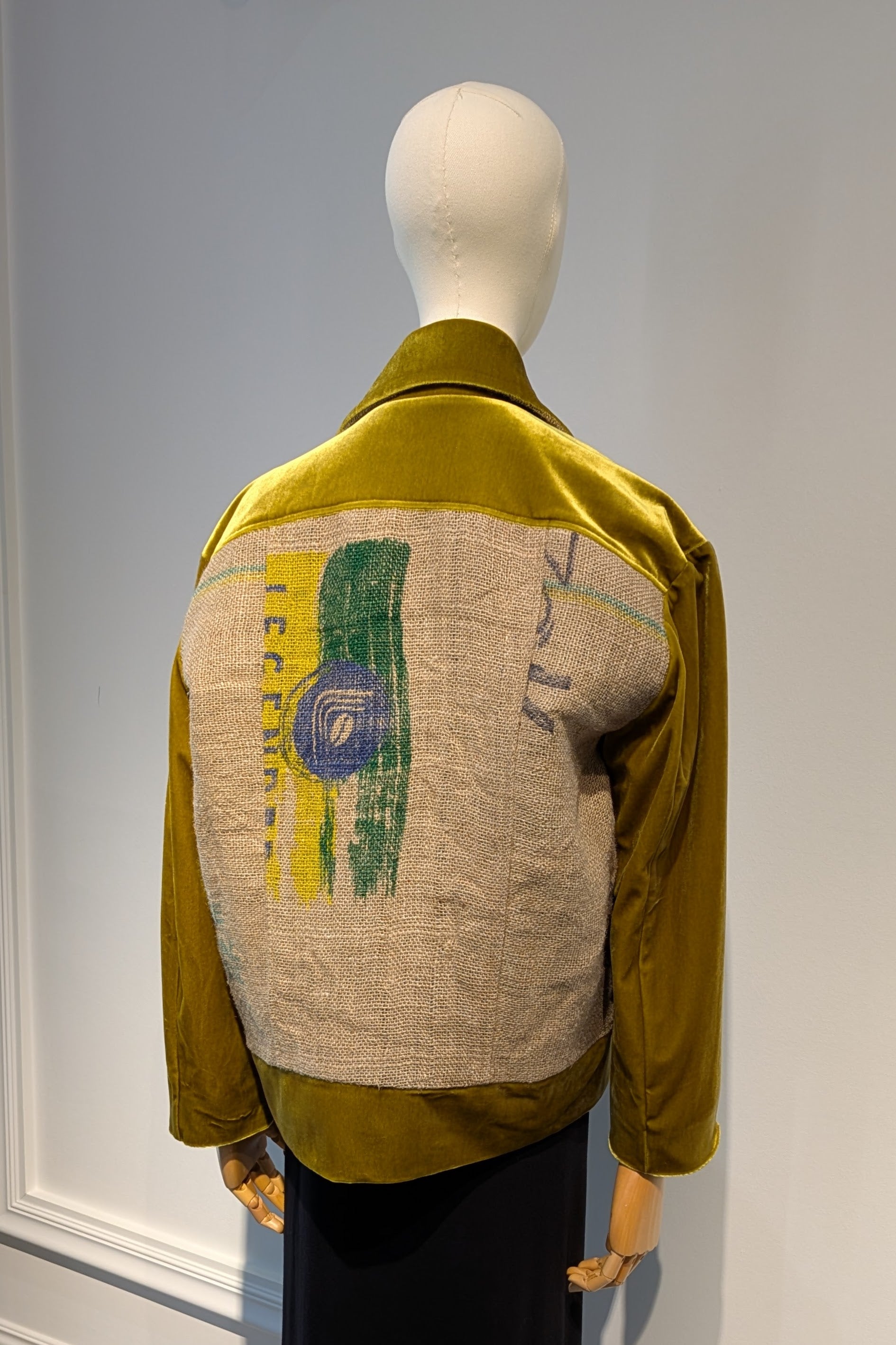 NY77 Design Coffee Jacket