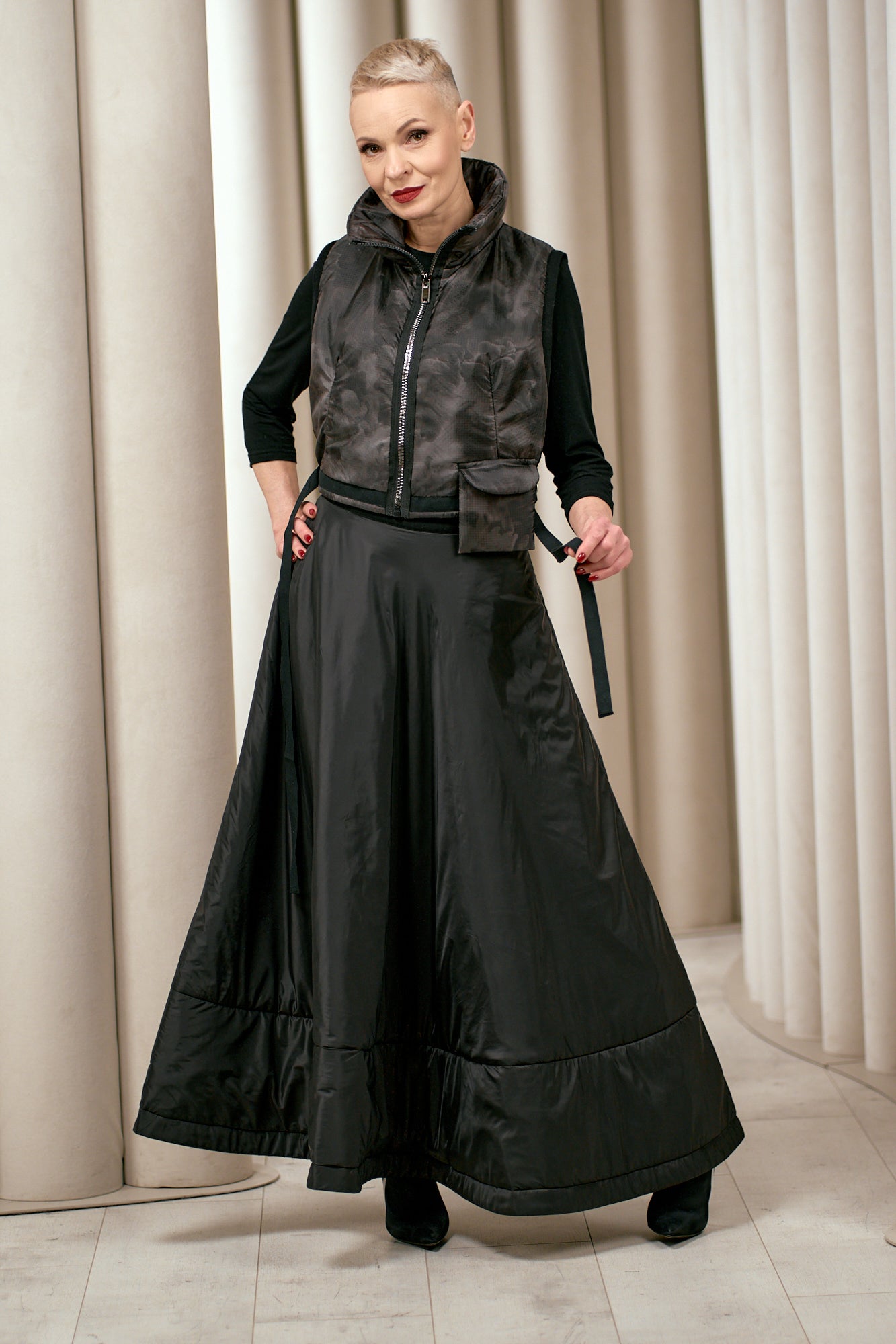 NY77 Design Skirt  - Maxi - A line - Black - padded