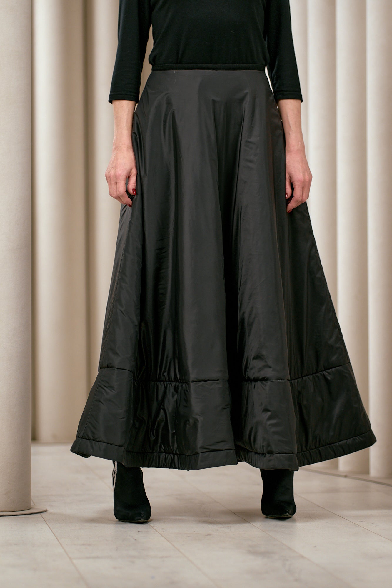 NY77 Design Skirt  - Maxi - A line - Black - padded
