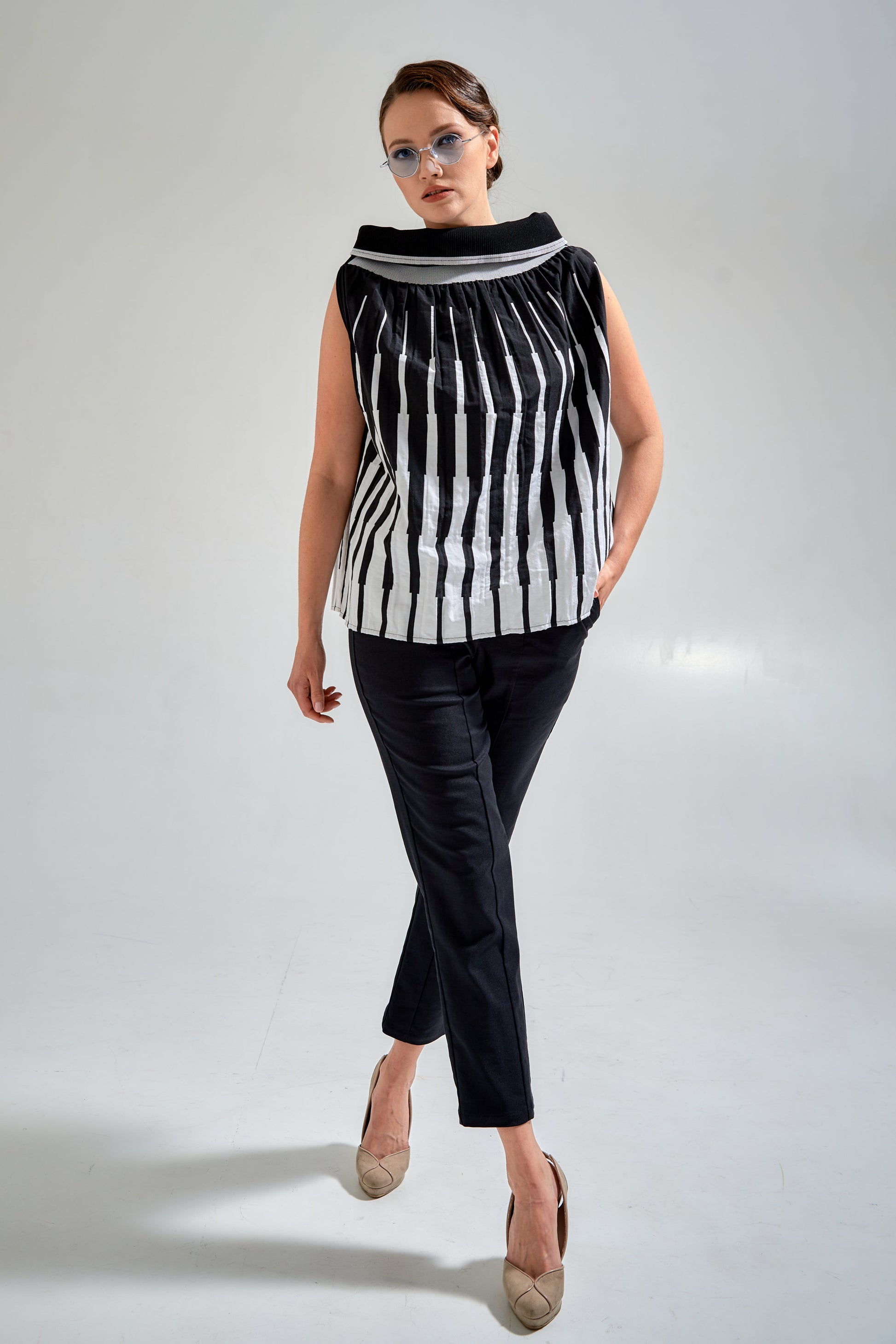 NY77 Pencil Pants