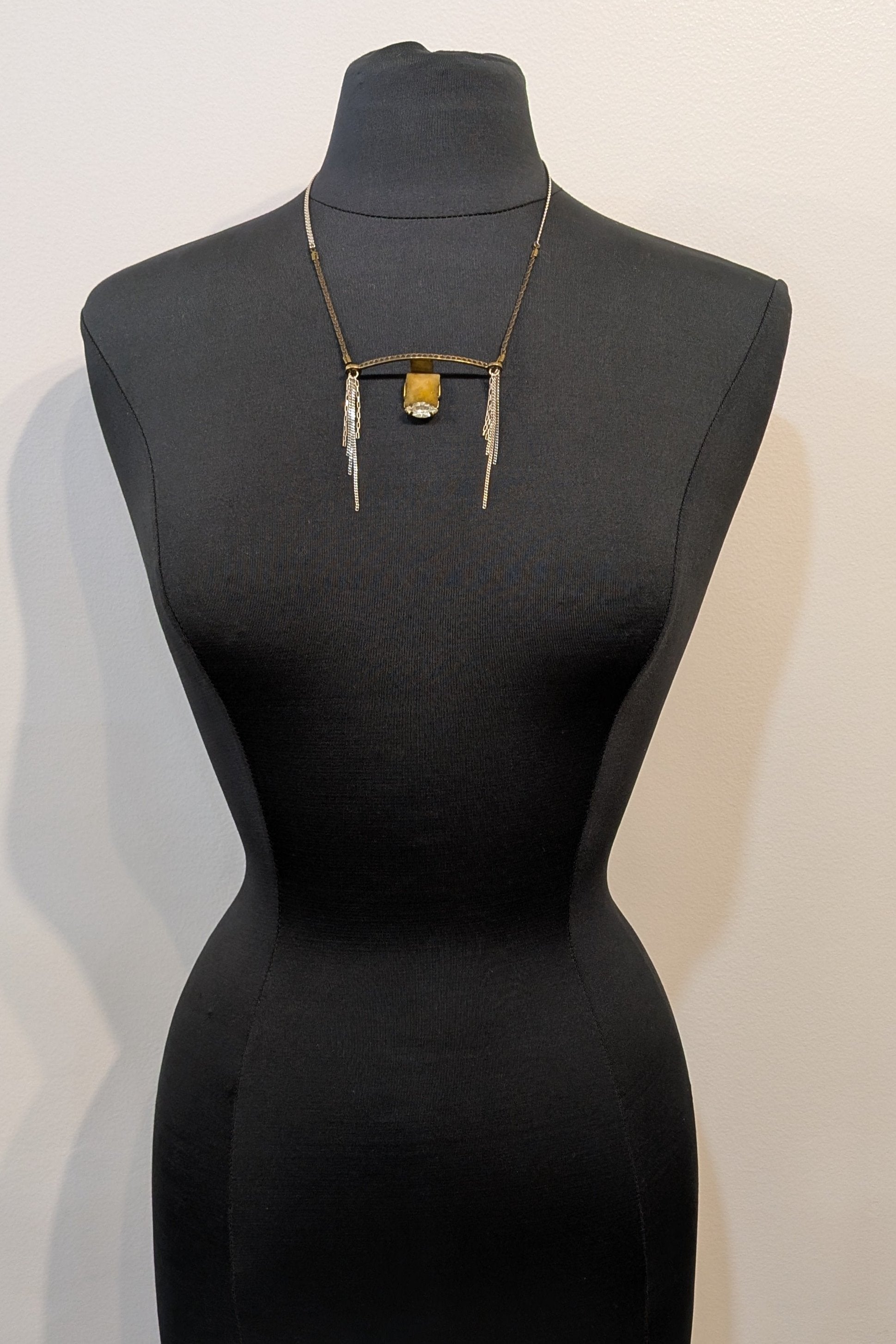 KAYLA NECKLACE