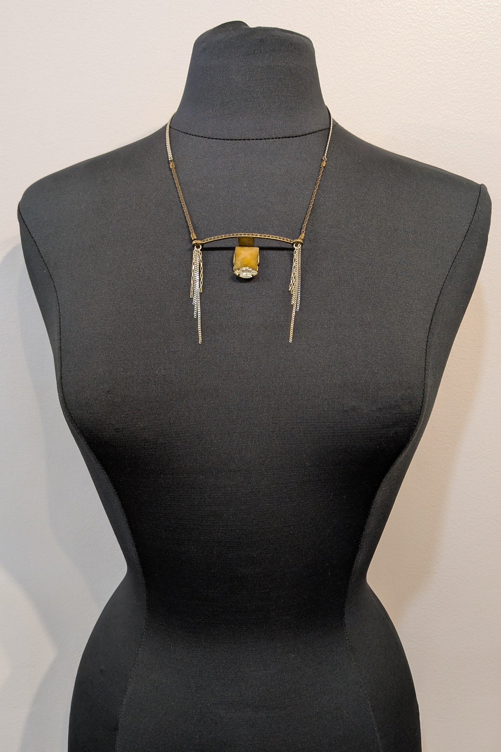 KAYLA NECKLACE