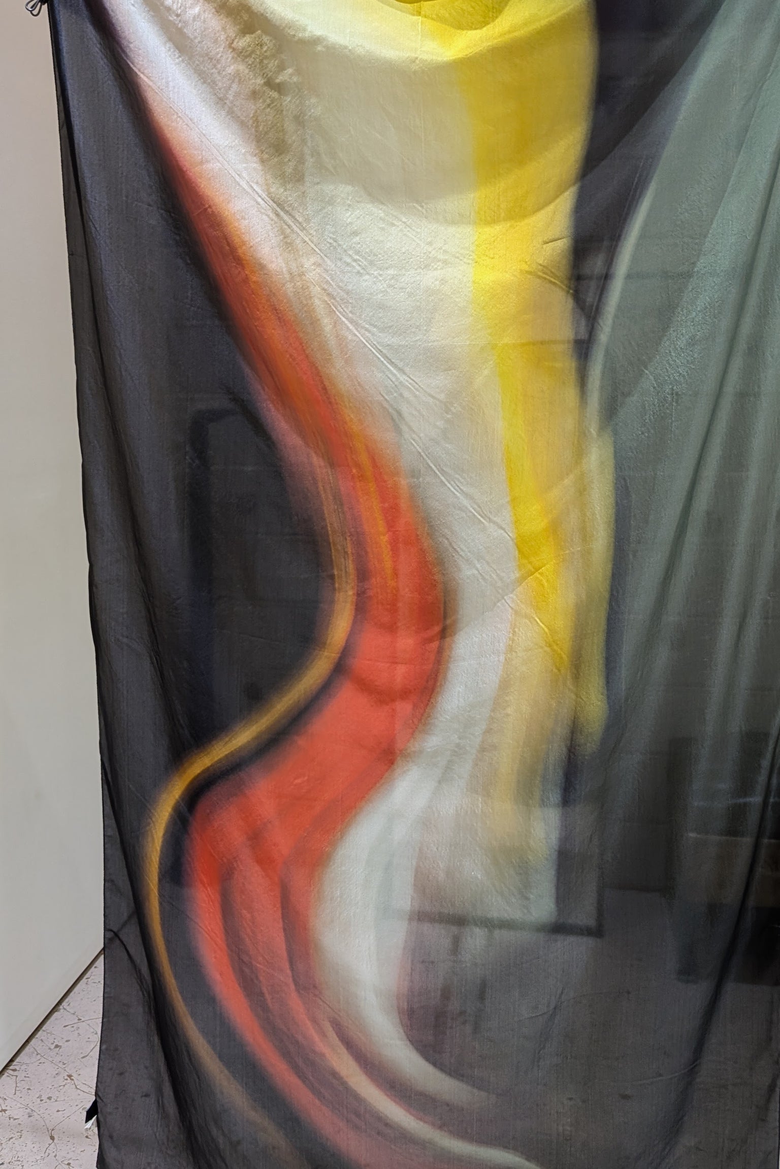 GLARE SCARF