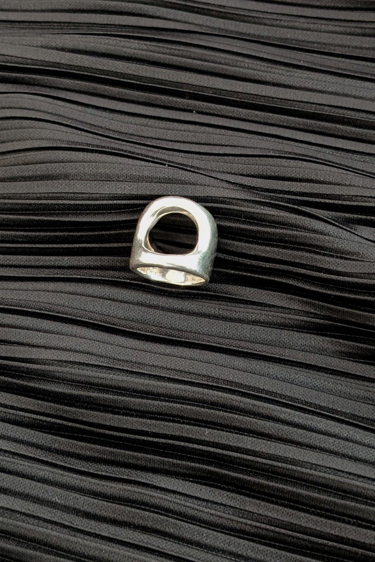 Ring - Hole - Sterling silver