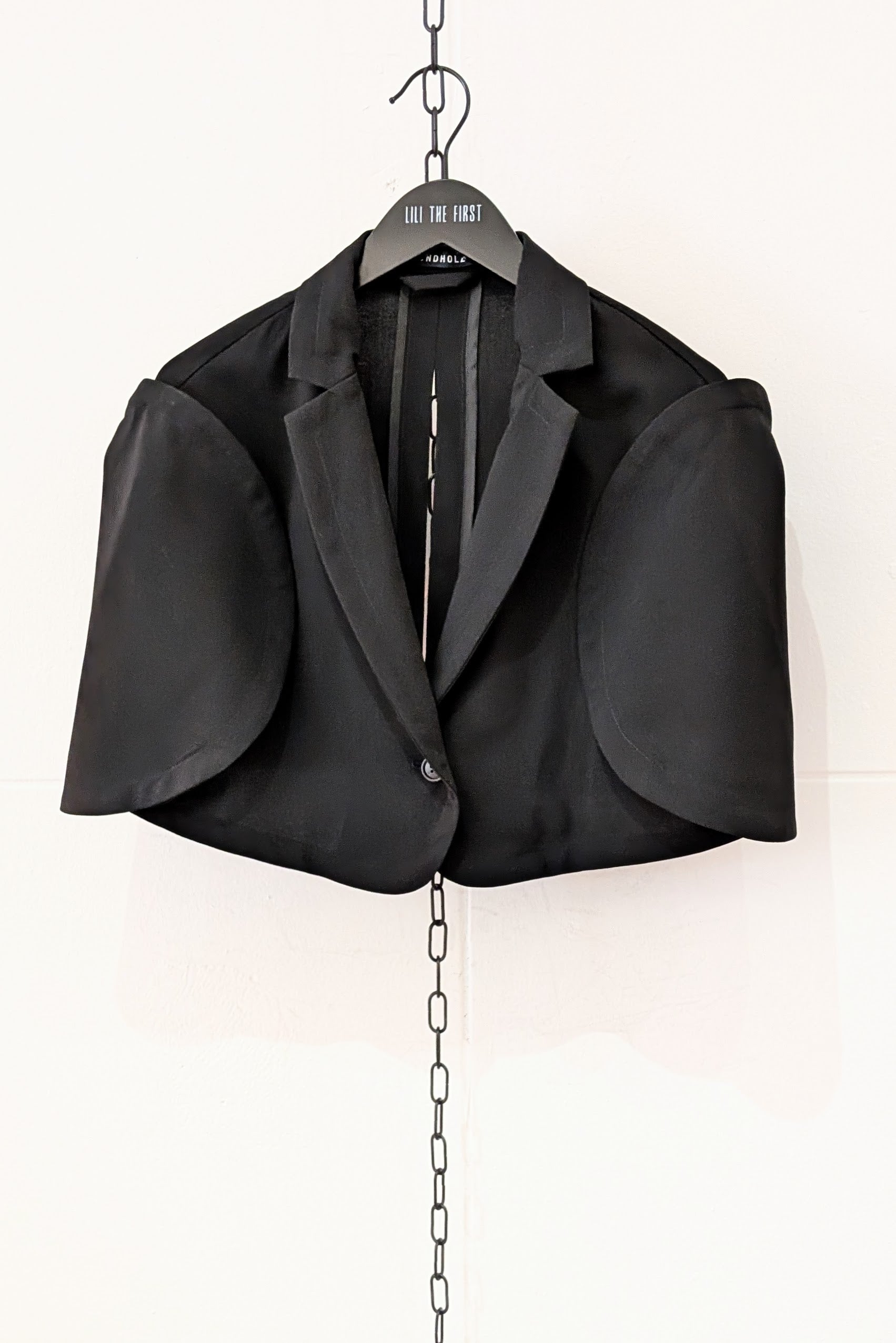Rundholz - Bolero - Cropped jacket - Circle sleeve - Virgin wool -  Black