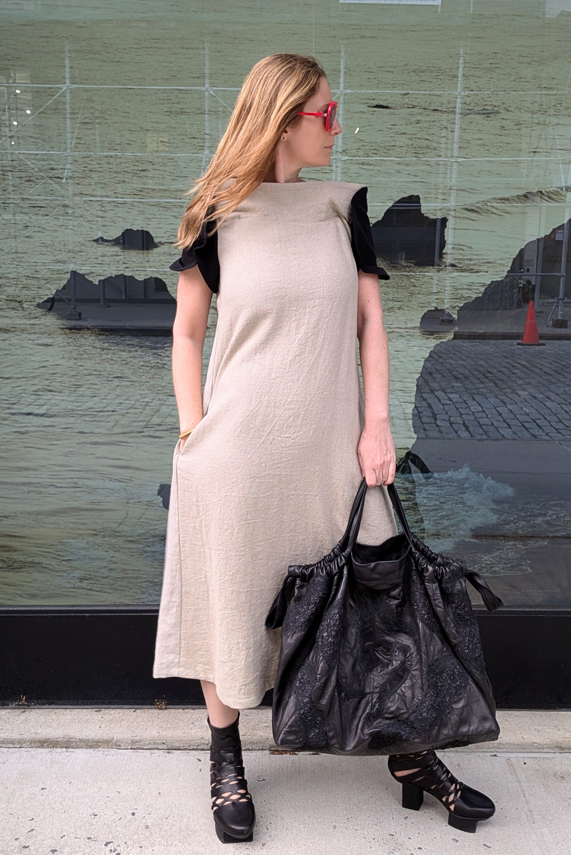 Rundholz - Dress - Linen - Shoulder accent - LiLi The First