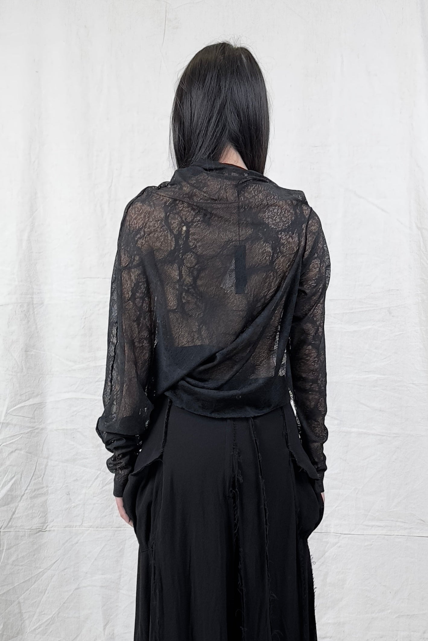 Sandrine Philippe Sheer long sleeves top - Asymmetrical deconstructed design