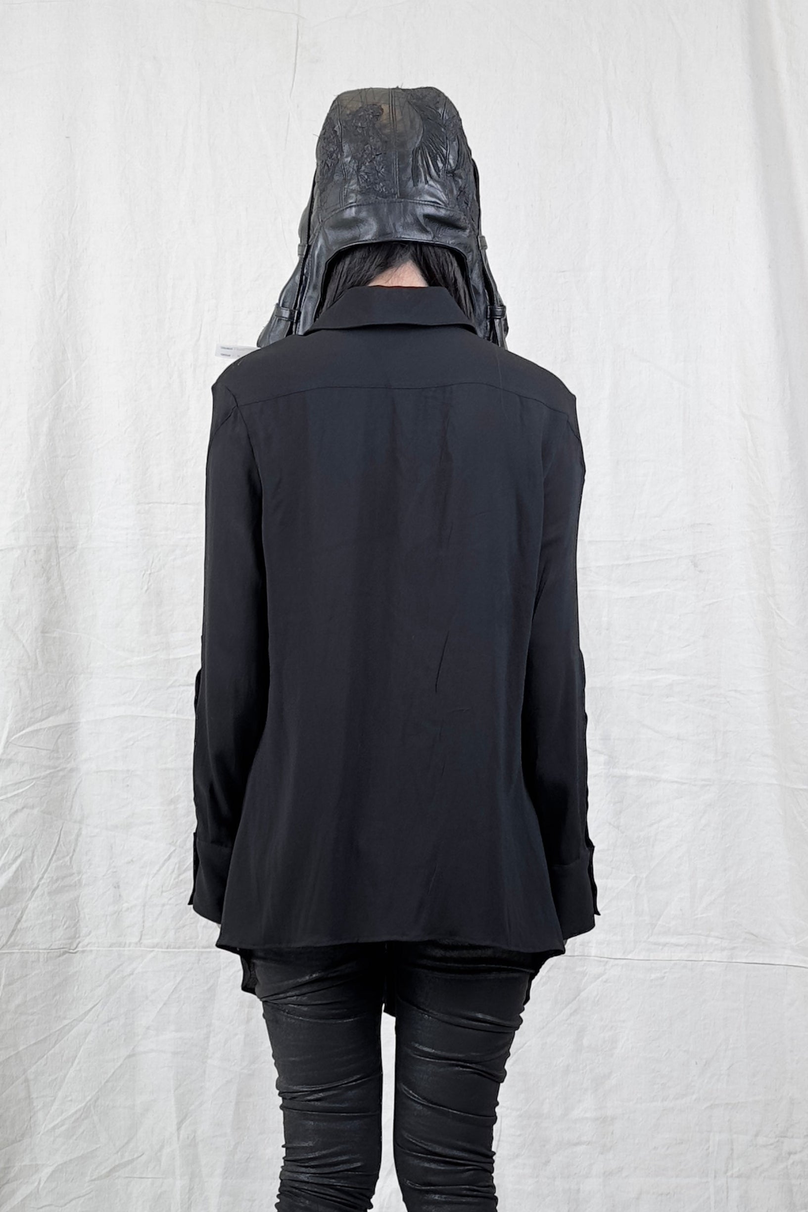 Sandrine Philippe Long-Sleeve Top – Textured Minimal Design