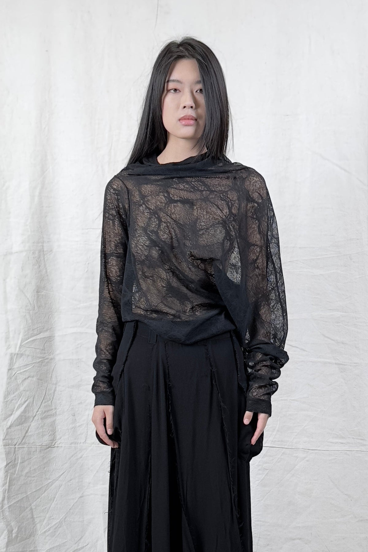 Sandrine Philippe Sheer long sleeves top - Asymmetrical deconstructed design