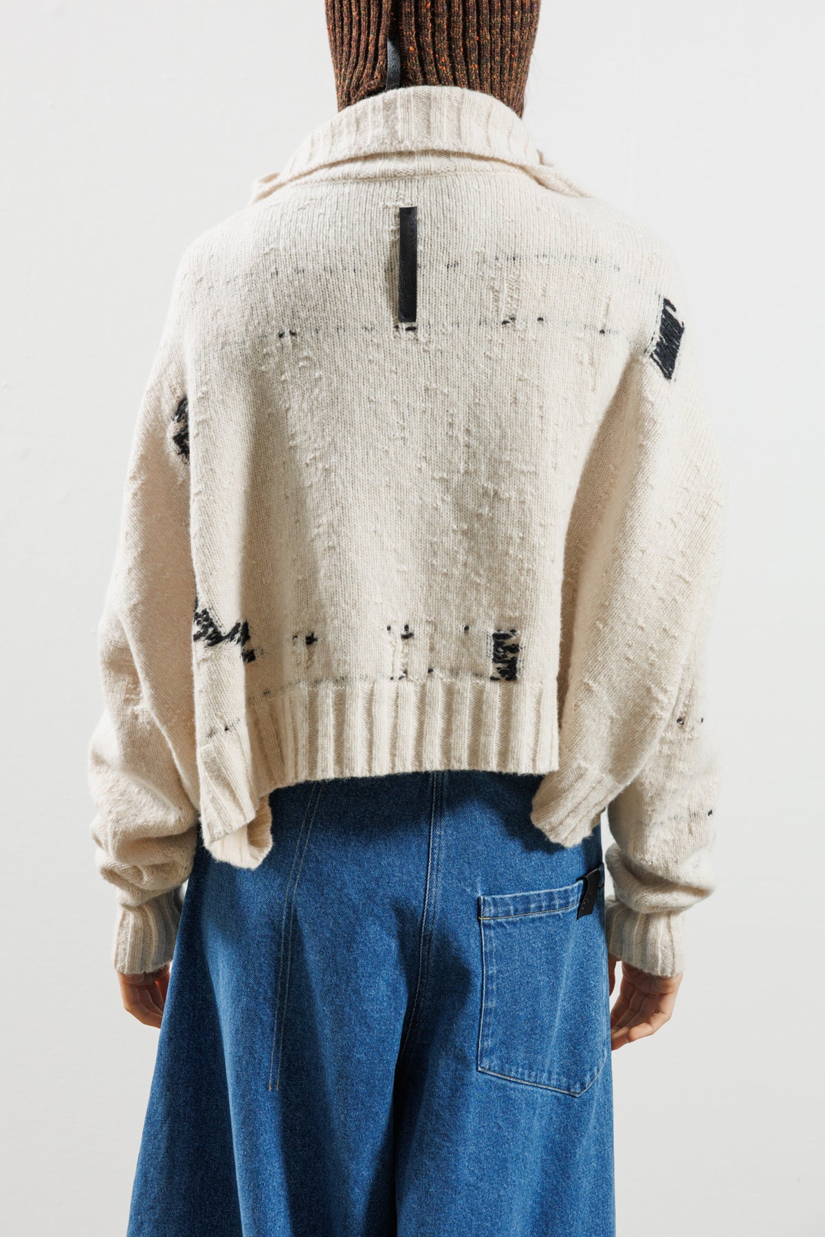 Serie-numerica - Cardigan - Merino - wool - distressed - off-white