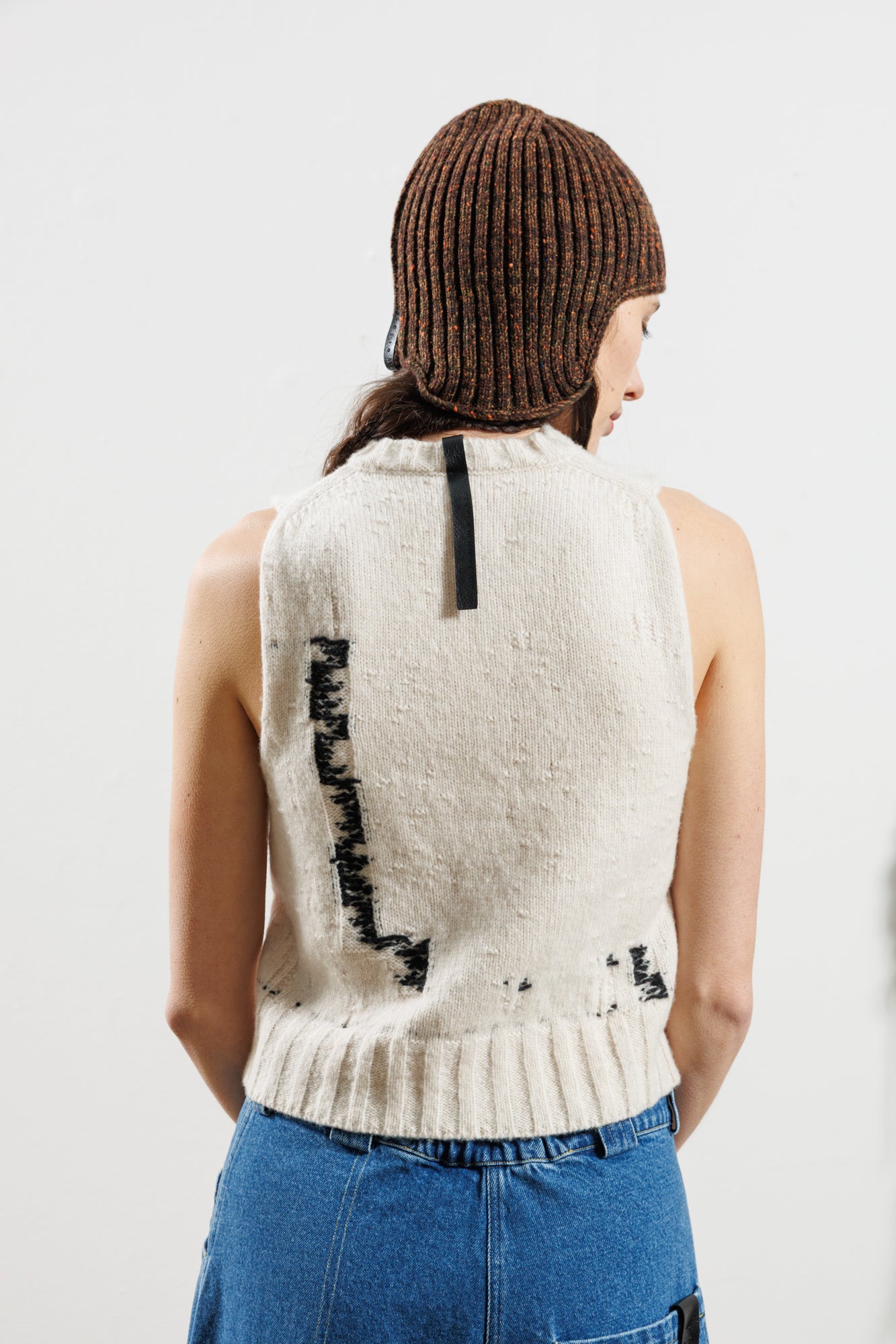 Serienumerica - Vest - knit - Extra fine Merino Wool